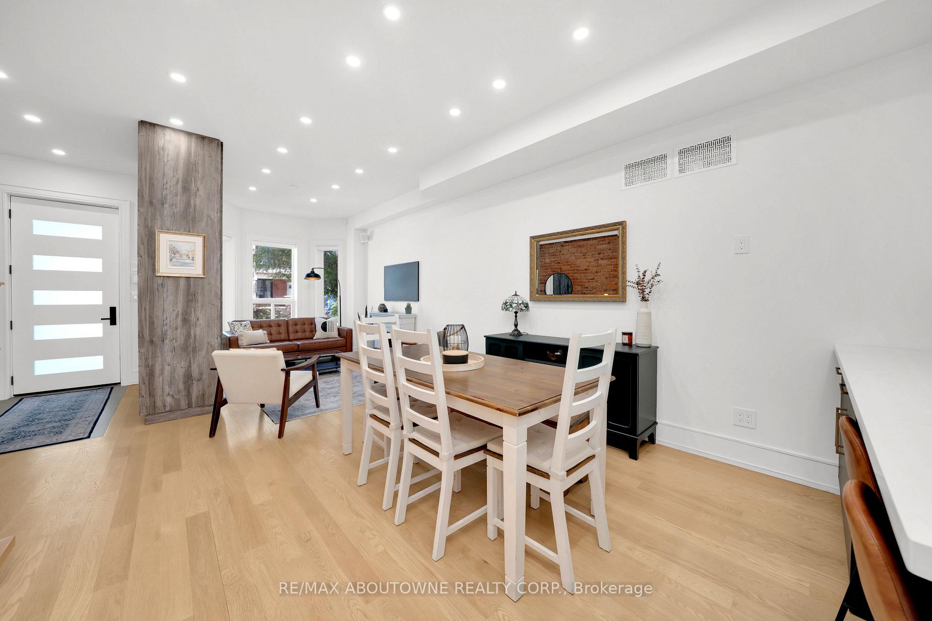 Photo 10 of 63 Smith Avenue, Hamilton, Landsdale — HOMEH