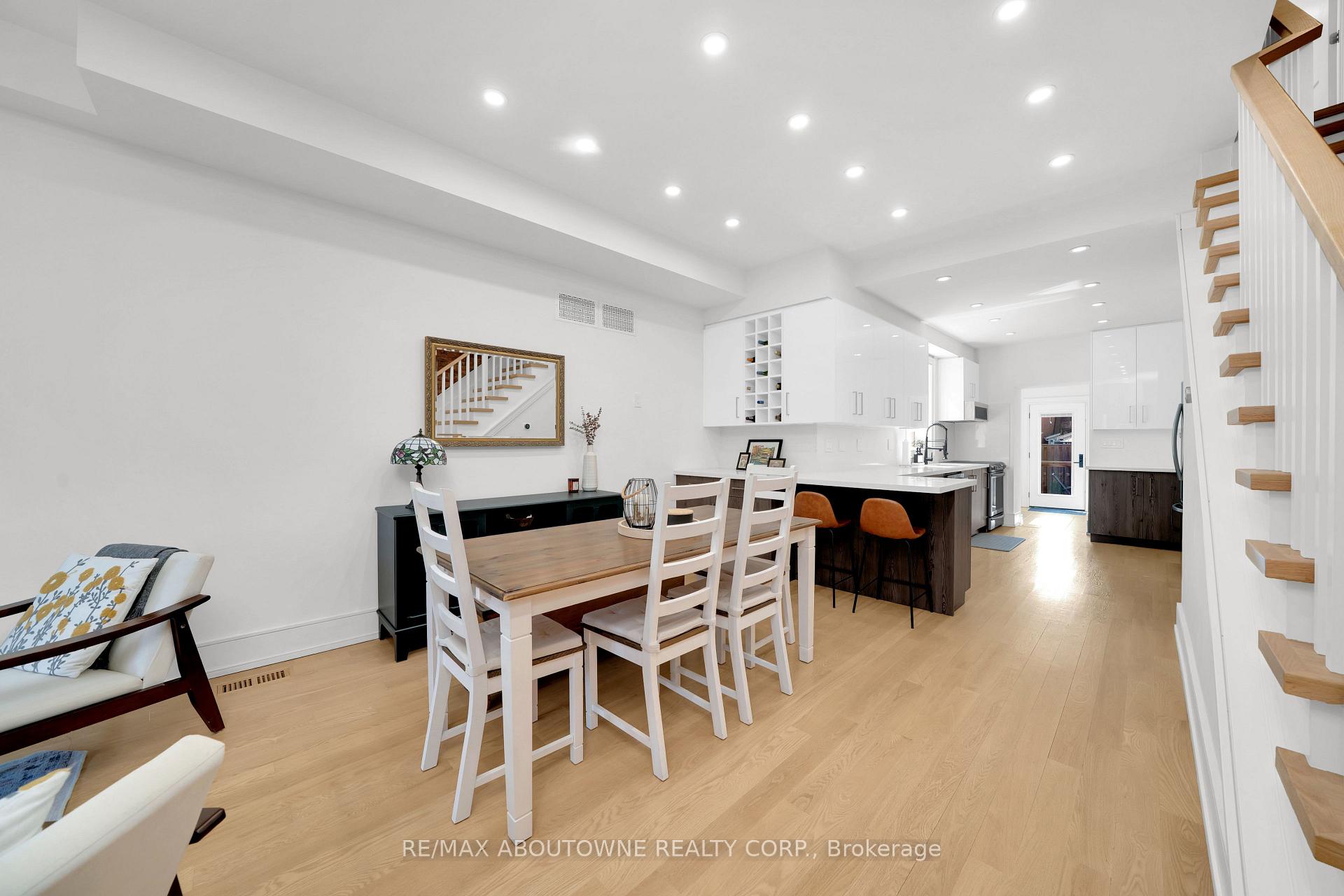 Photo 12 of 63 Smith Avenue, Hamilton, Landsdale — HOMEH