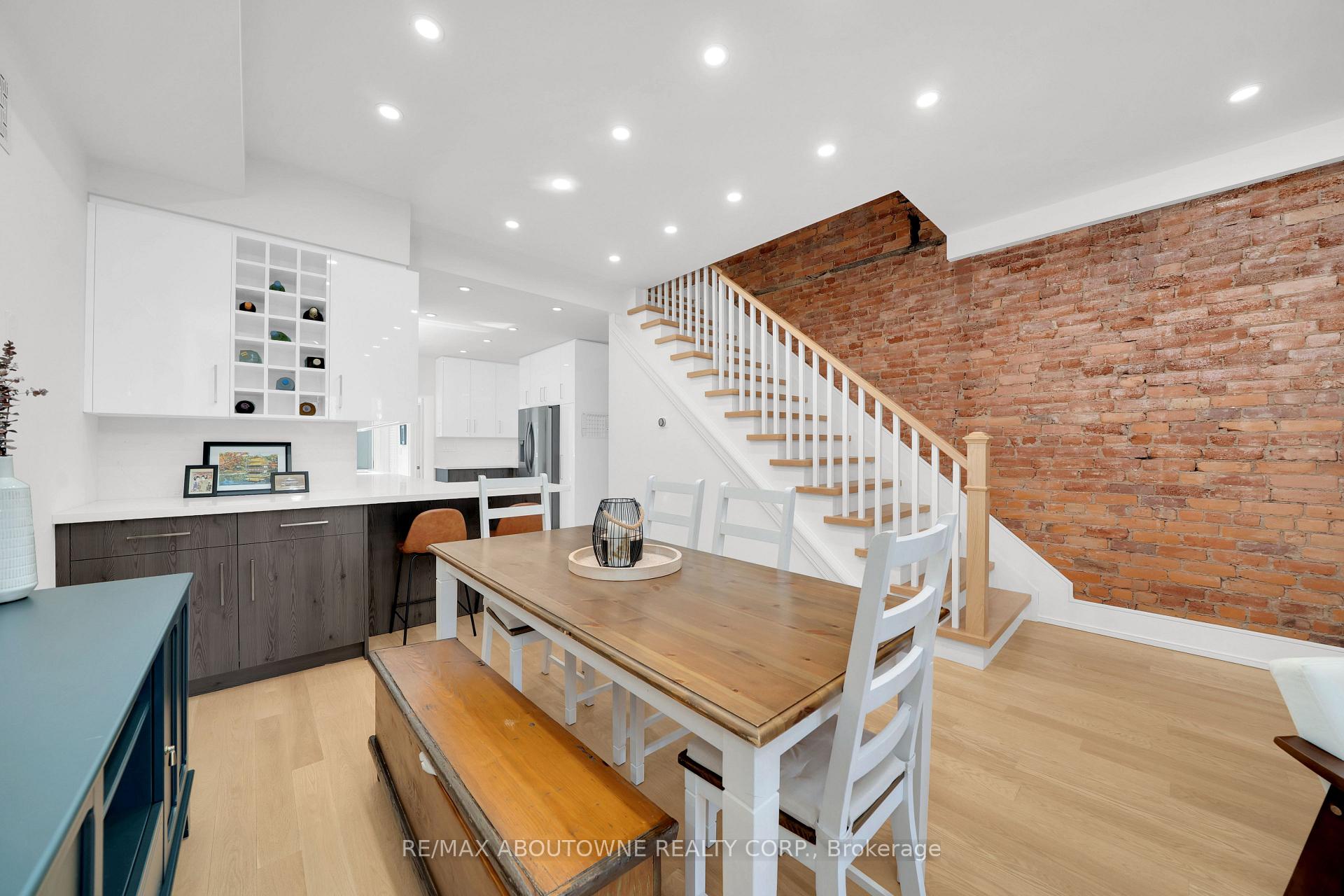 Photo 13 of 63 Smith Avenue, Hamilton, Landsdale — HOMEH
