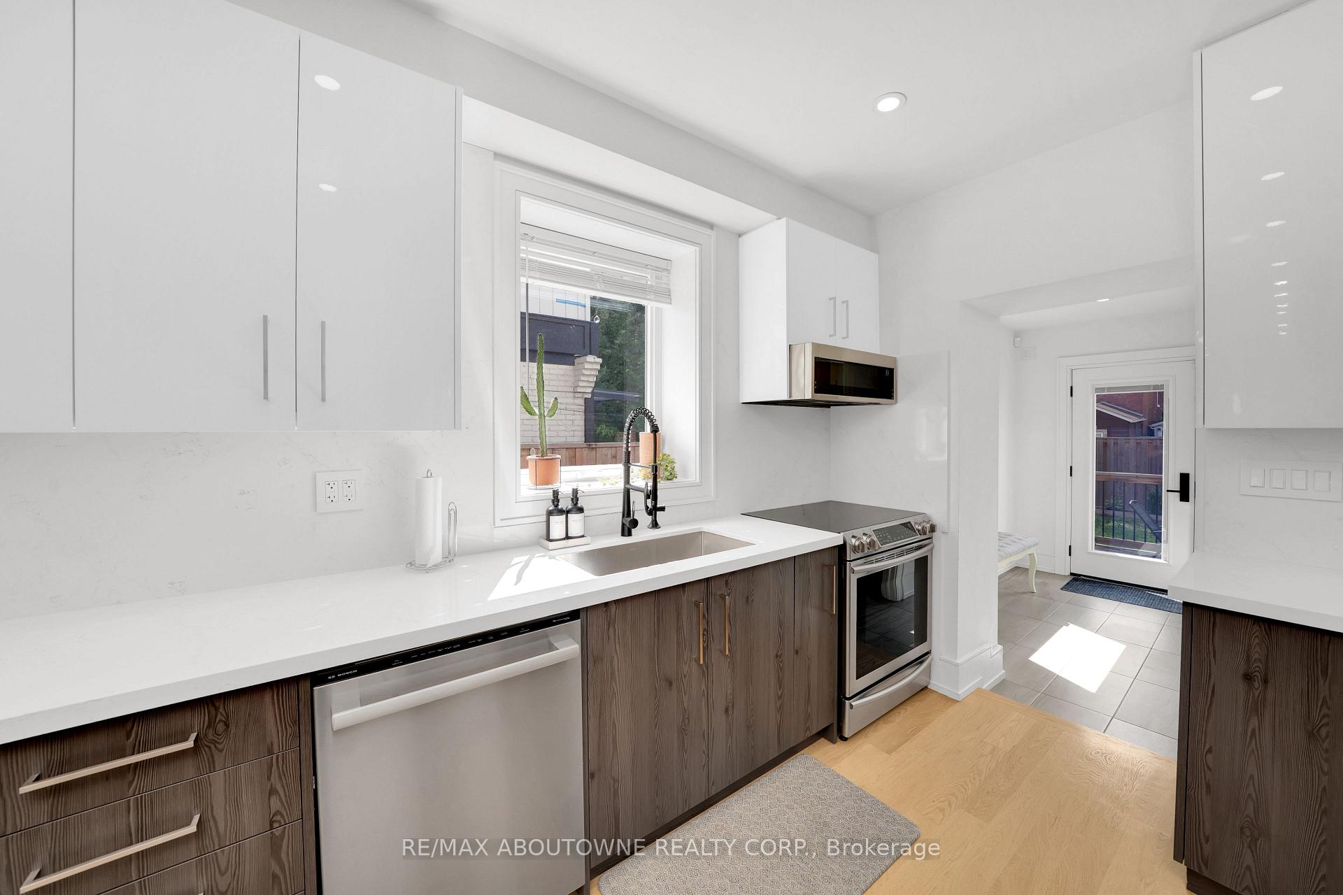 Photo 17 of 63 Smith Avenue, Hamilton, Landsdale — HOMEH