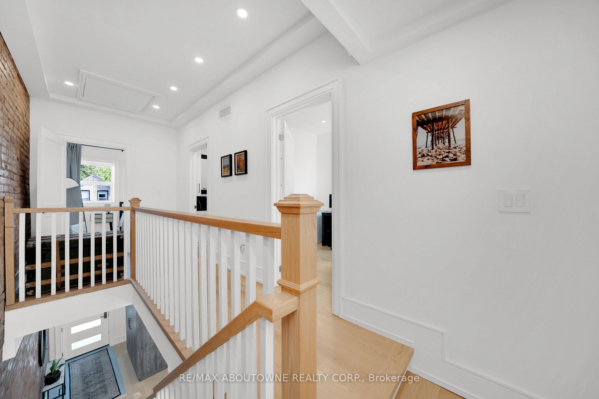 Photo 26 of 63 Smith Avenue, Hamilton, Landsdale — HOMEH
