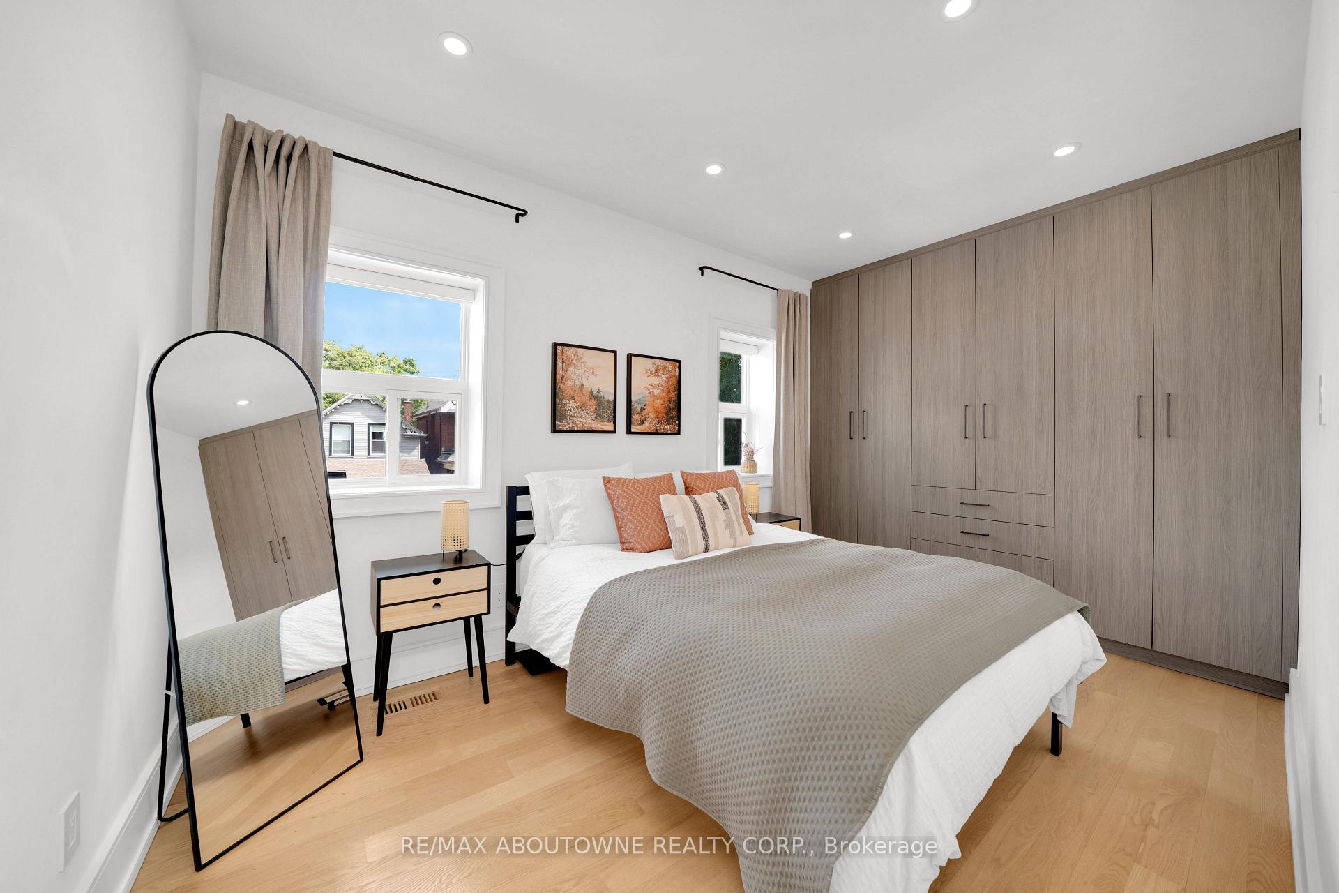 Photo 27 of 63 Smith Avenue, Hamilton, Landsdale — HOMEH
