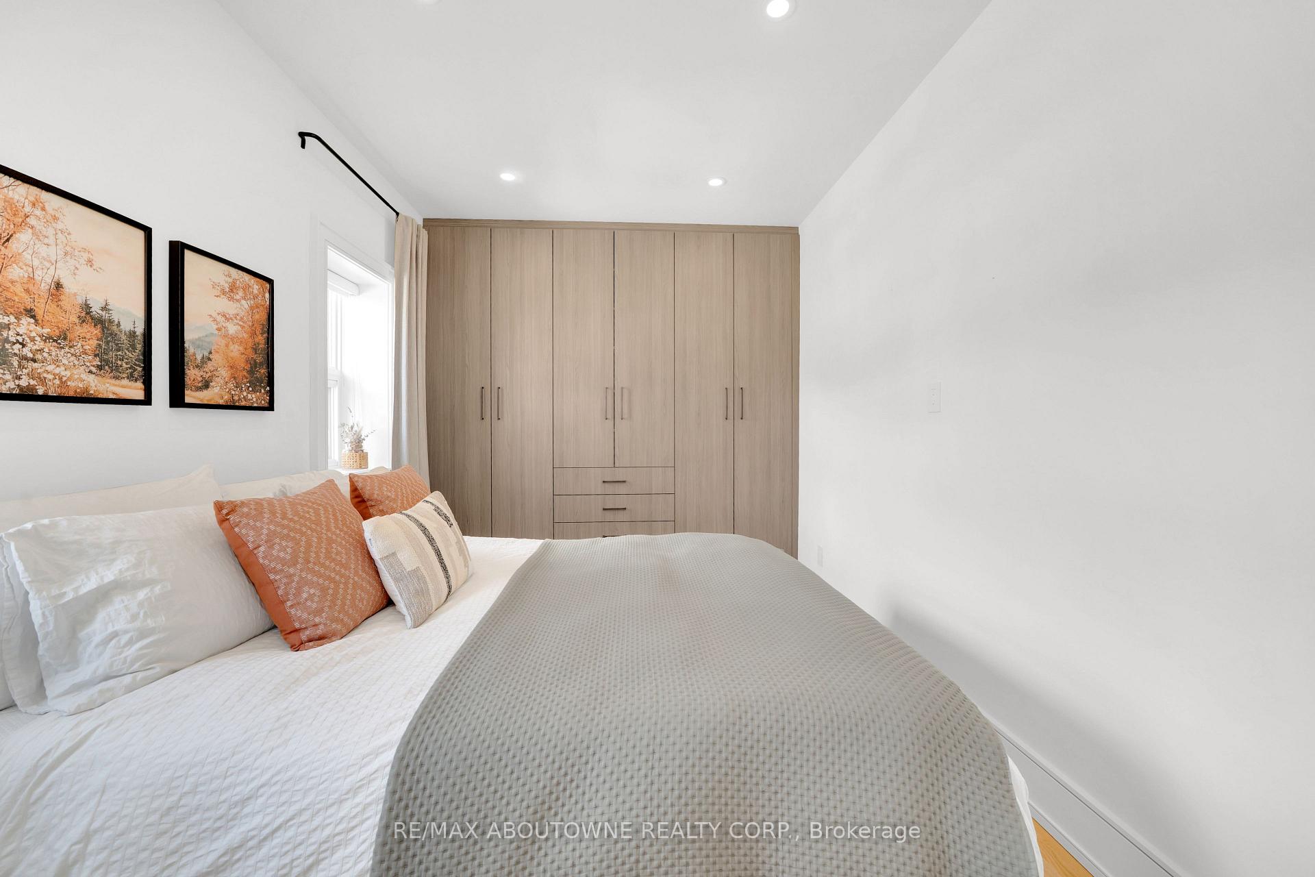 Photo 28 of 63 Smith Avenue, Hamilton, Landsdale — HOMEH