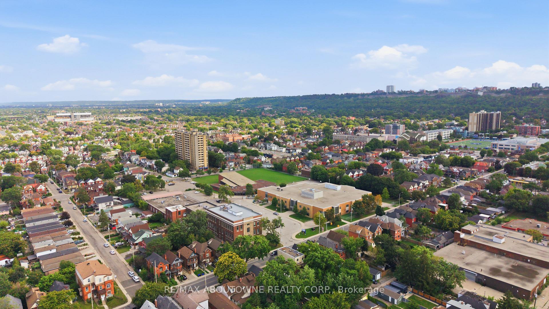 Photo 47 of 63 Smith Avenue, Hamilton, Landsdale — HOMEH