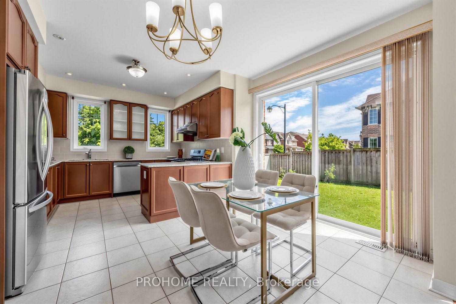 Photo 8 of 47 Harper Hill Drive, Ajax, Northeast Ajax — HOMEH