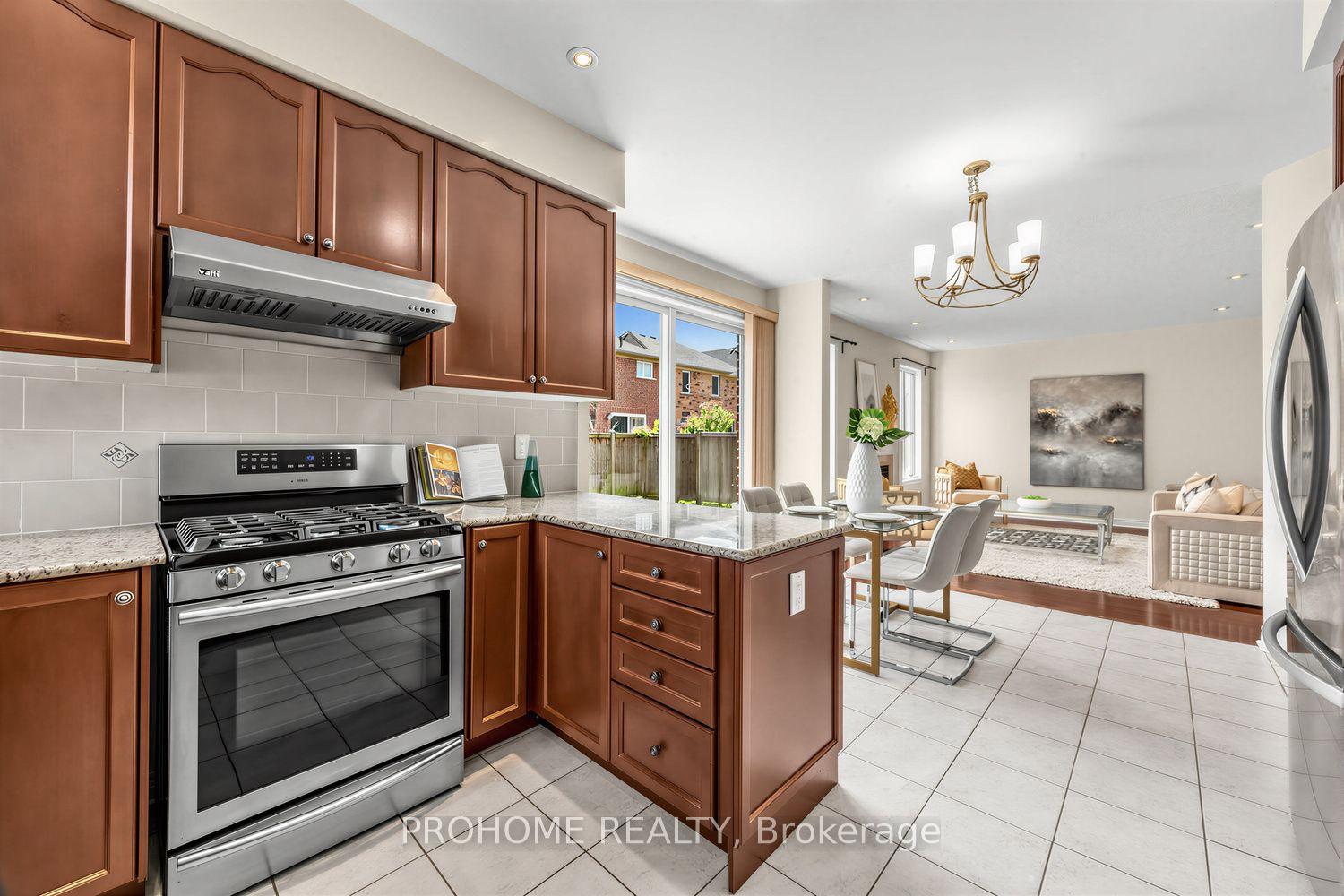 Photo 11 of 47 Harper Hill Drive, Ajax, Northeast Ajax — HOMEH