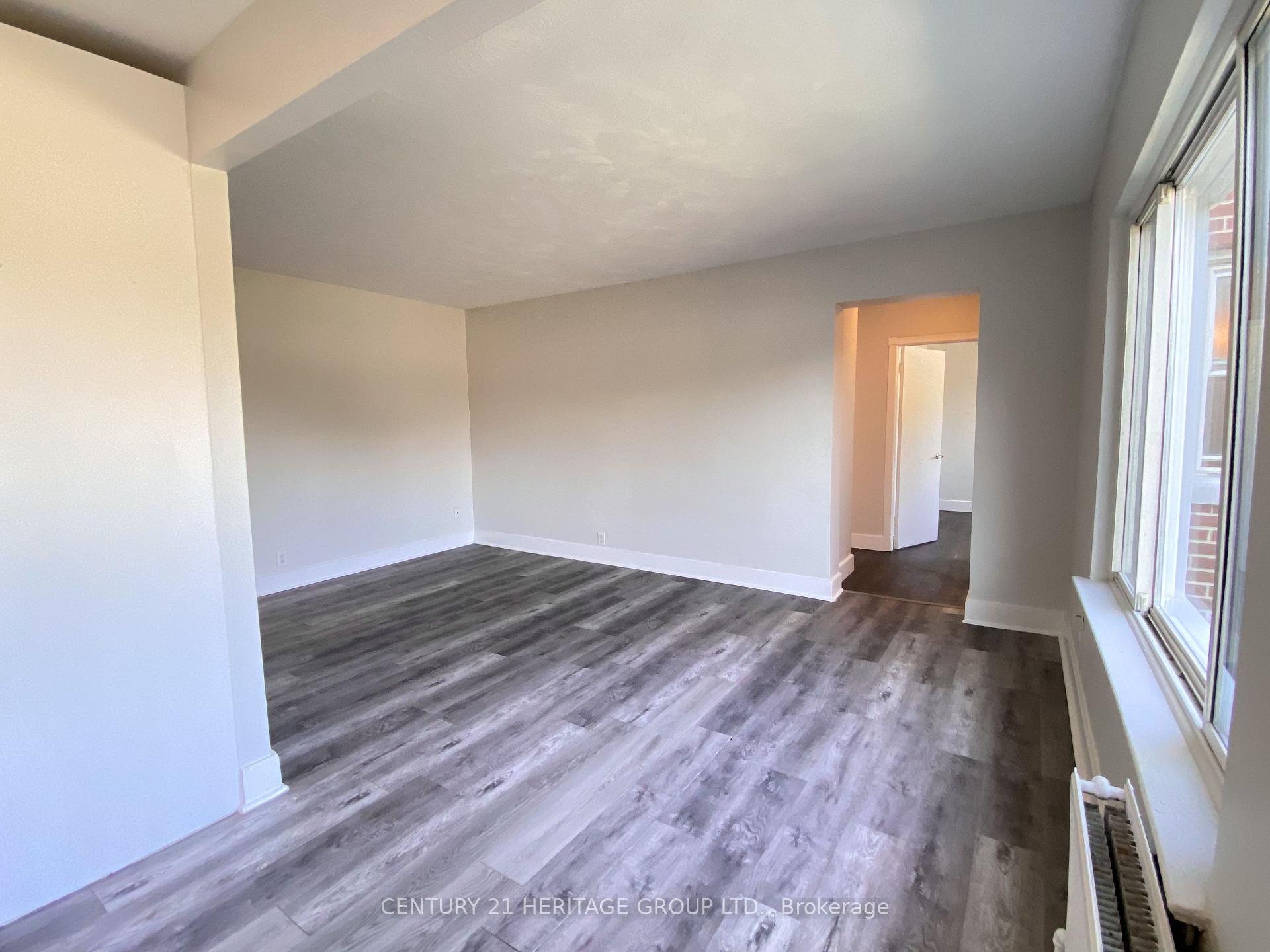 Photo 7 of Unit 08, 174 Grove Street E, Barrie, Wellington — HOMEH