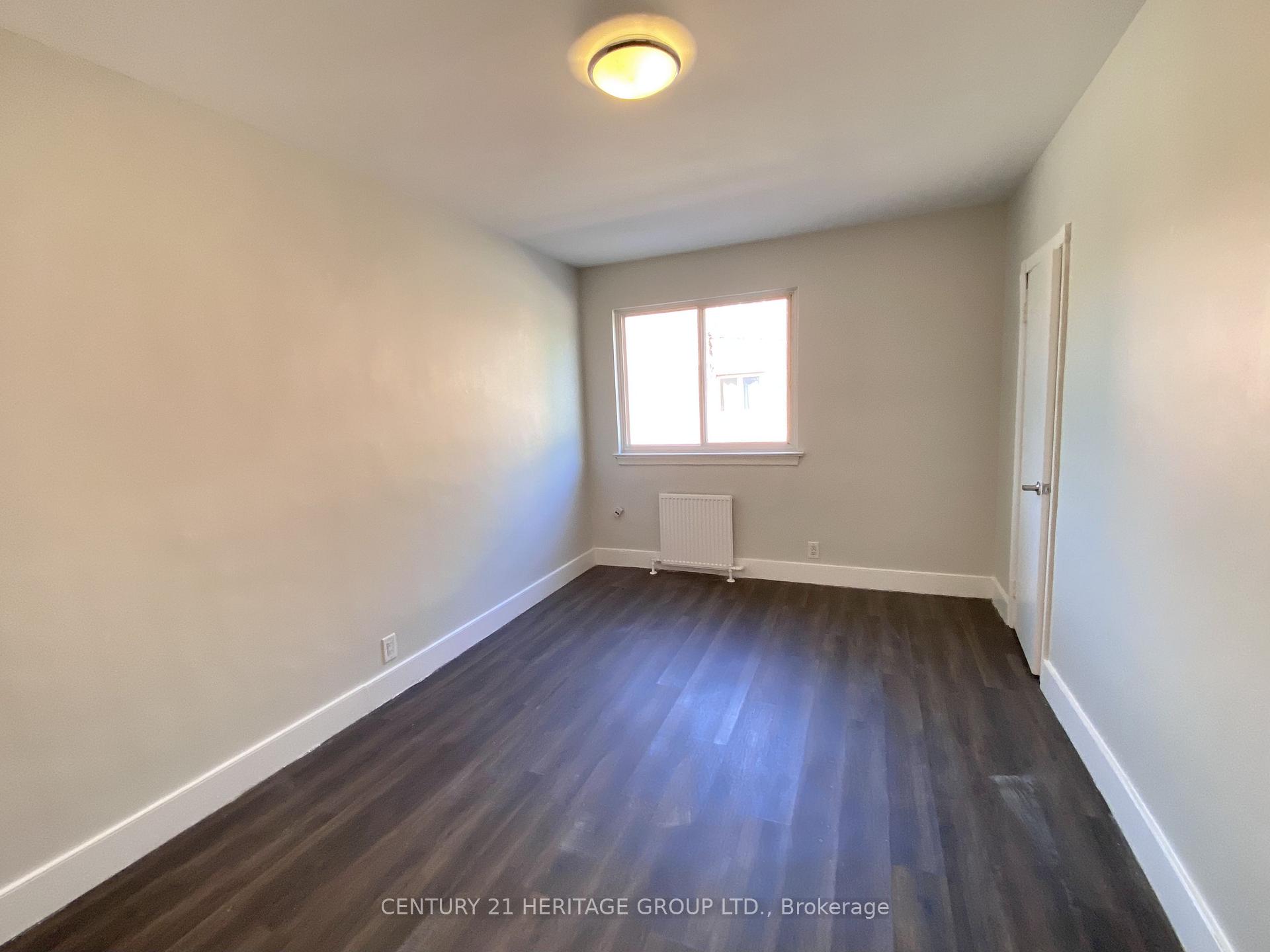 Photo 10 of Unit 08, 174 Grove Street E, Barrie, Wellington — HOMEH