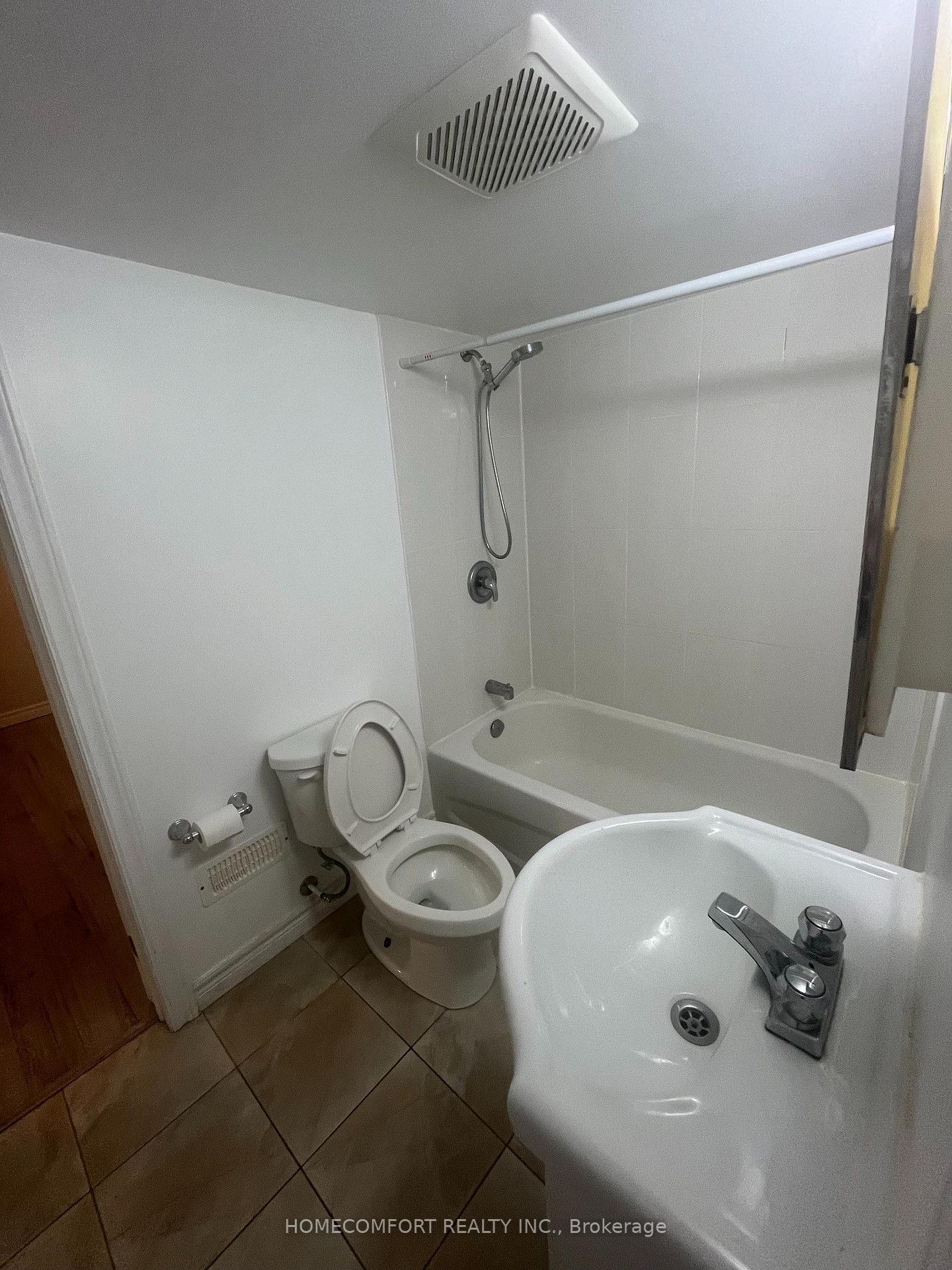 Photo 9 of Unit Bsmt, 169 Willowbrook Road, Markham, Aileen-Willowbrook — HOMEH