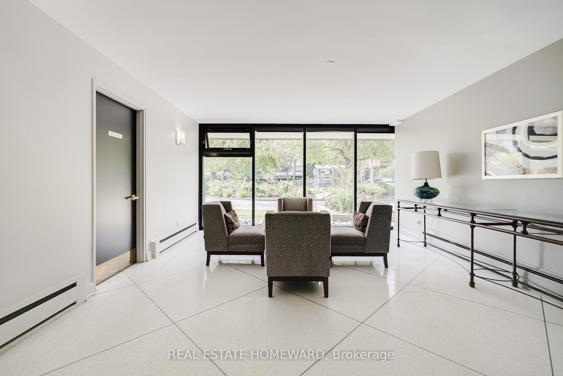 Photo 6 of Unit 203, 575 Avenue Road, Toronto, Yonge-St. Clair — HOMEH