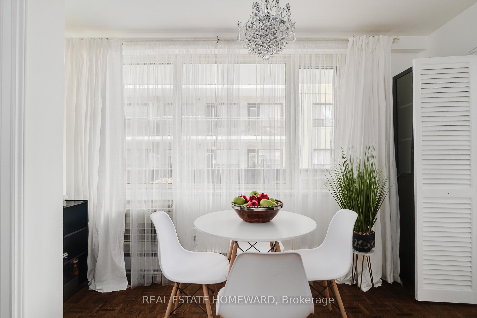 Photo 12 of Unit 203, 575 Avenue Road, Toronto, Yonge-St. Clair — HOMEH