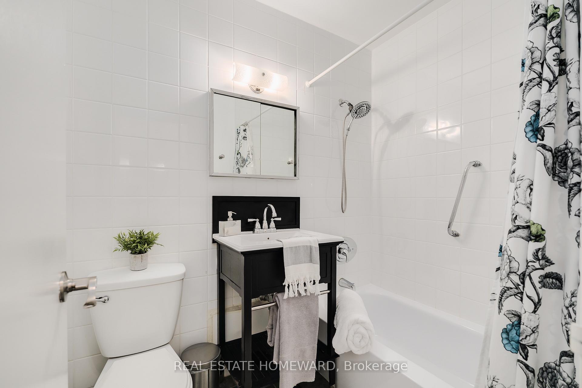 Photo 21 of Unit 203, 575 Avenue Road, Toronto, Yonge-St. Clair — HOMEH
