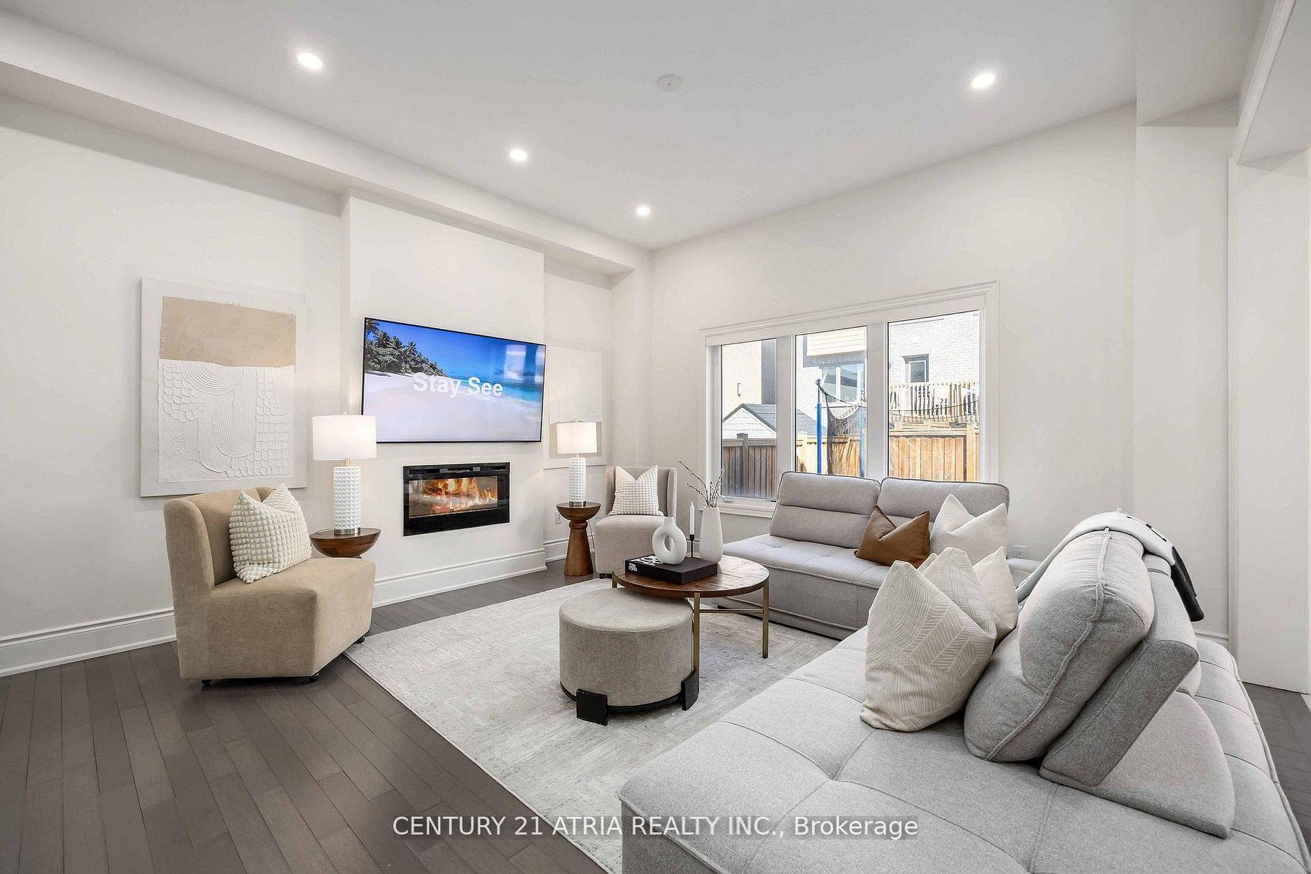 Photo 19 of 109 Vantage Loop, Newmarket, Woodland Hill — HOMEH