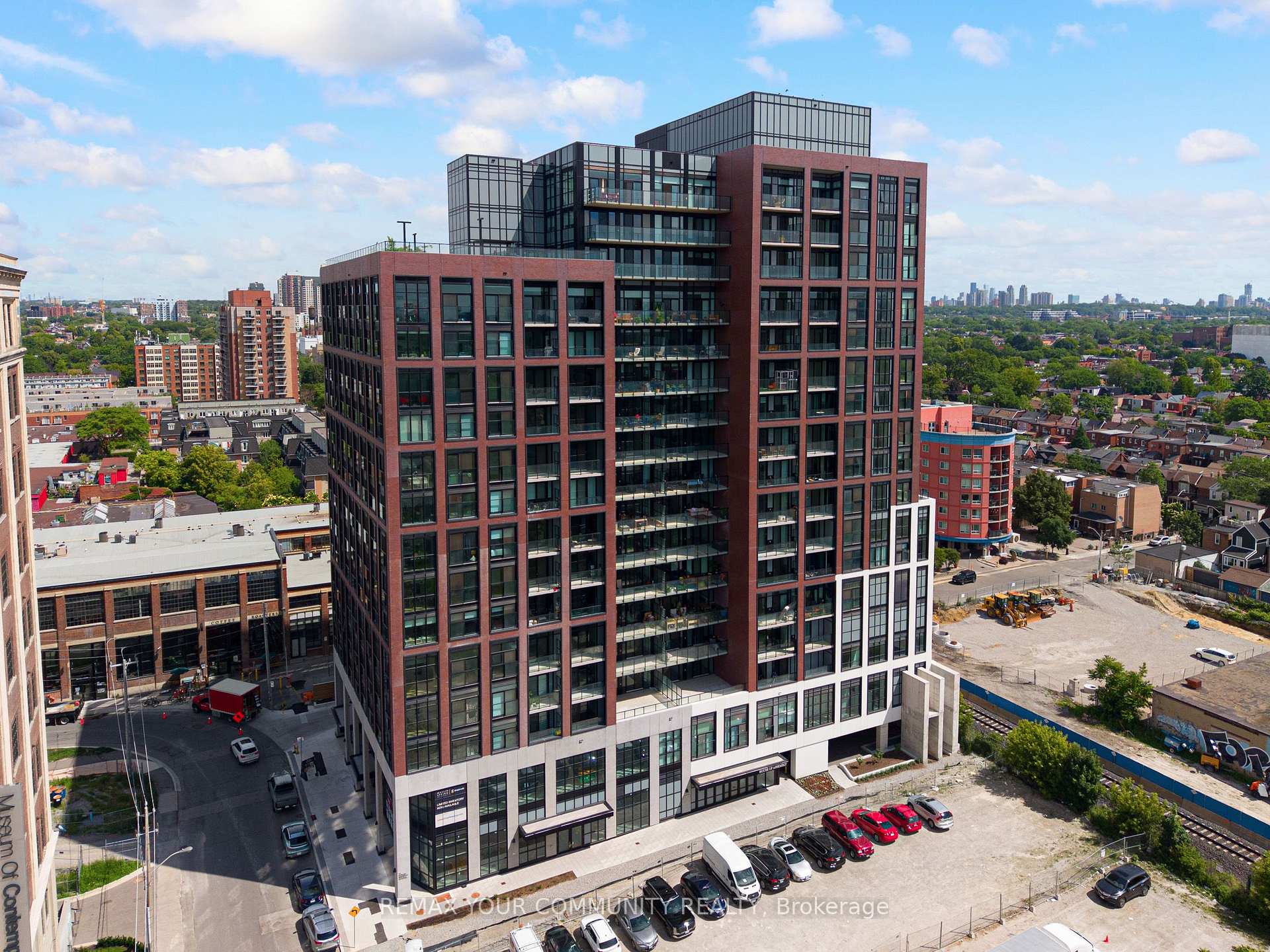 Photo 19 of Unit 1005, 181 Sterling Road, Toronto, Dufferin Grove — HOMEH
