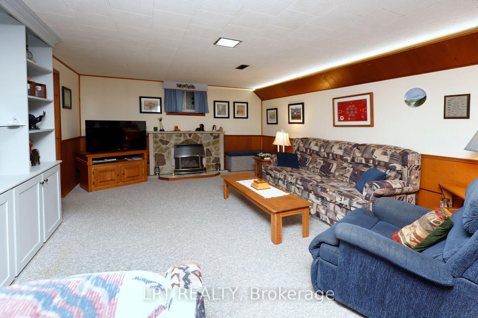 Photo 37 of 37 McGilvray Crescent W, Halton Hills, Georgetown — HOMEH