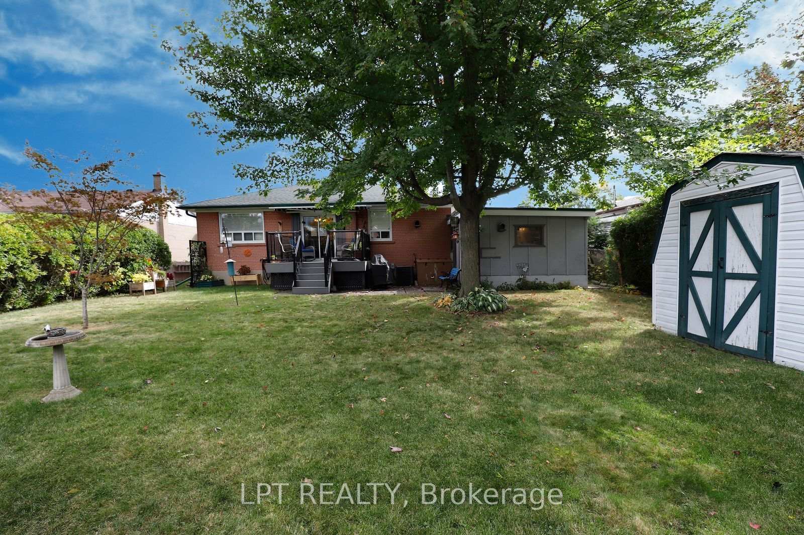 Photo 49 of 37 McGilvray Crescent W, Halton Hills, Georgetown — HOMEH