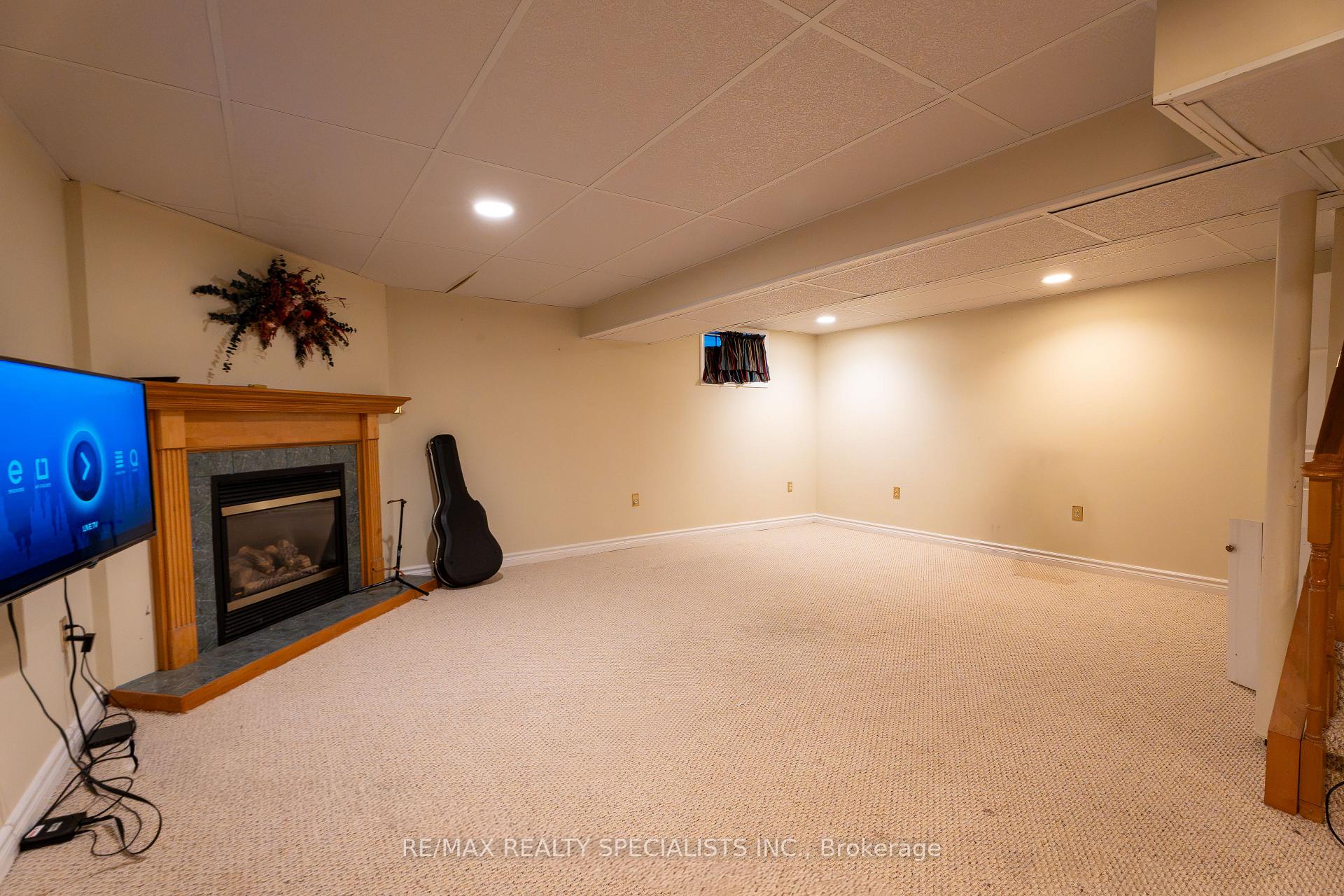 Photo 35 of 26 Vivaldi Crescent, Brampton, Brampton South — HOMEH