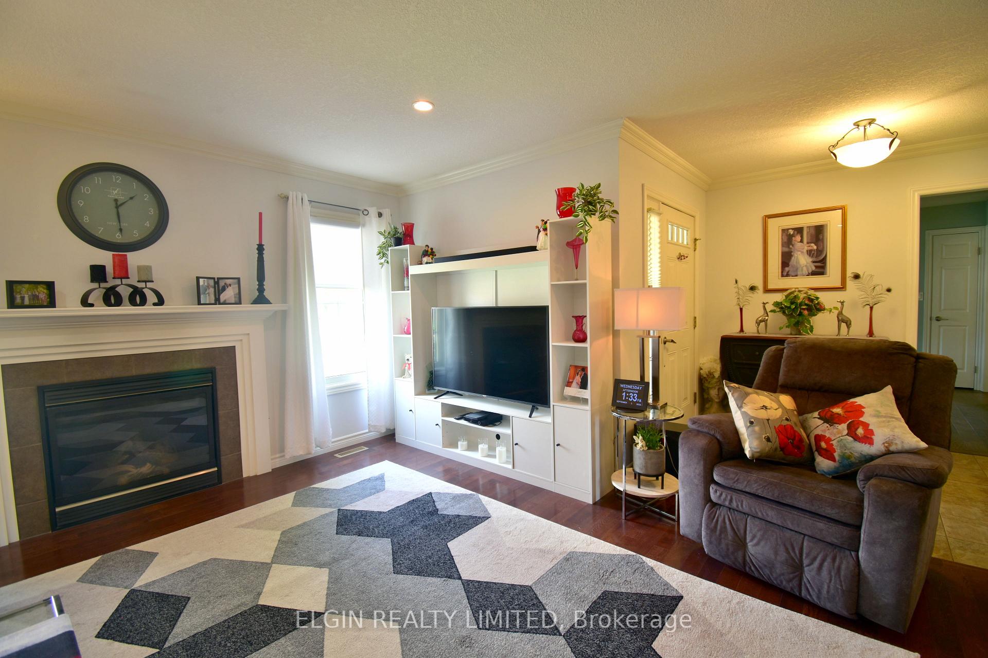Photo 4 of 30 Peach Tree Boulevard, St. Thomas — HOMEH