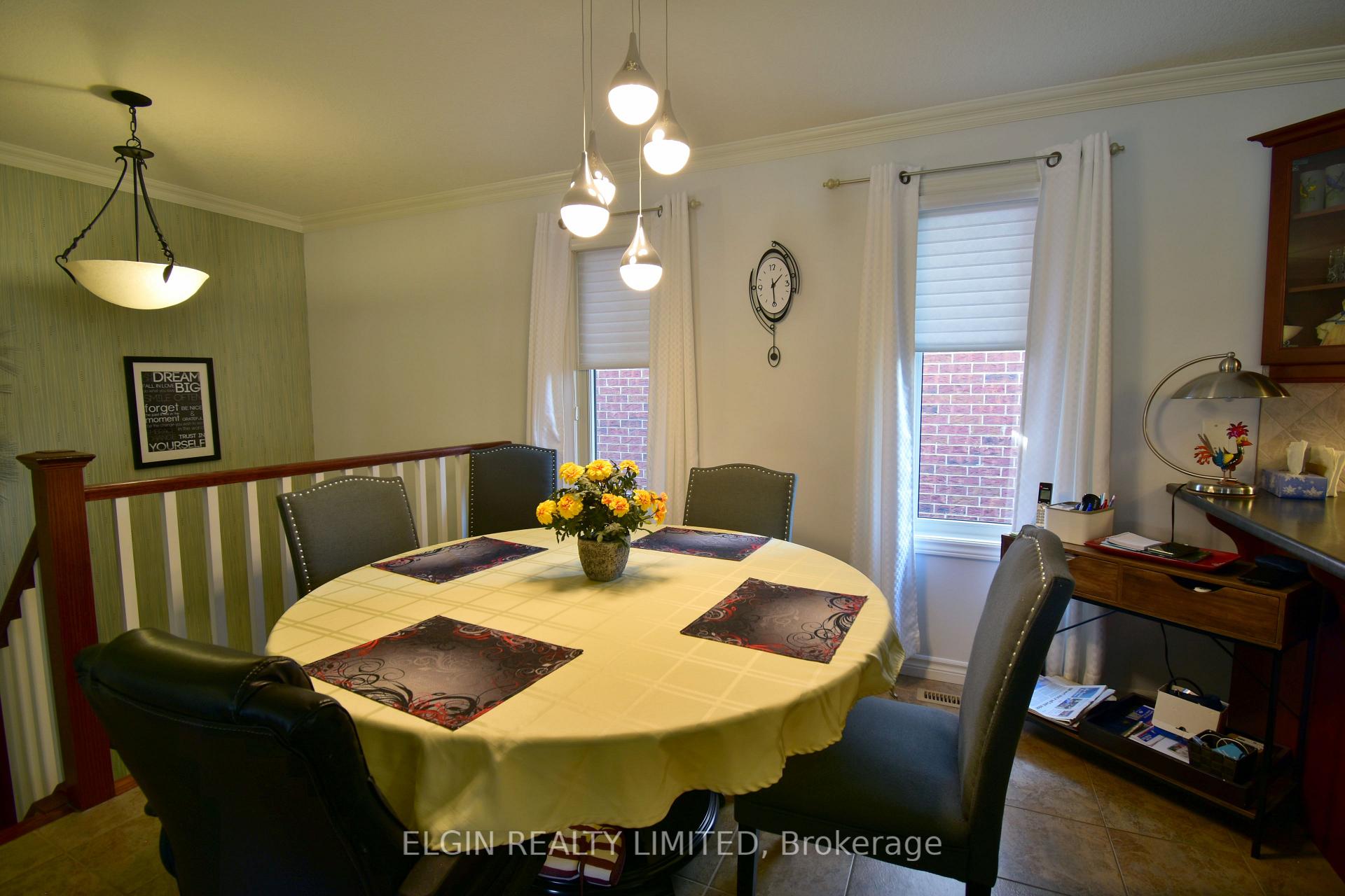 Photo 8 of 30 Peach Tree Boulevard, St. Thomas — HOMEH