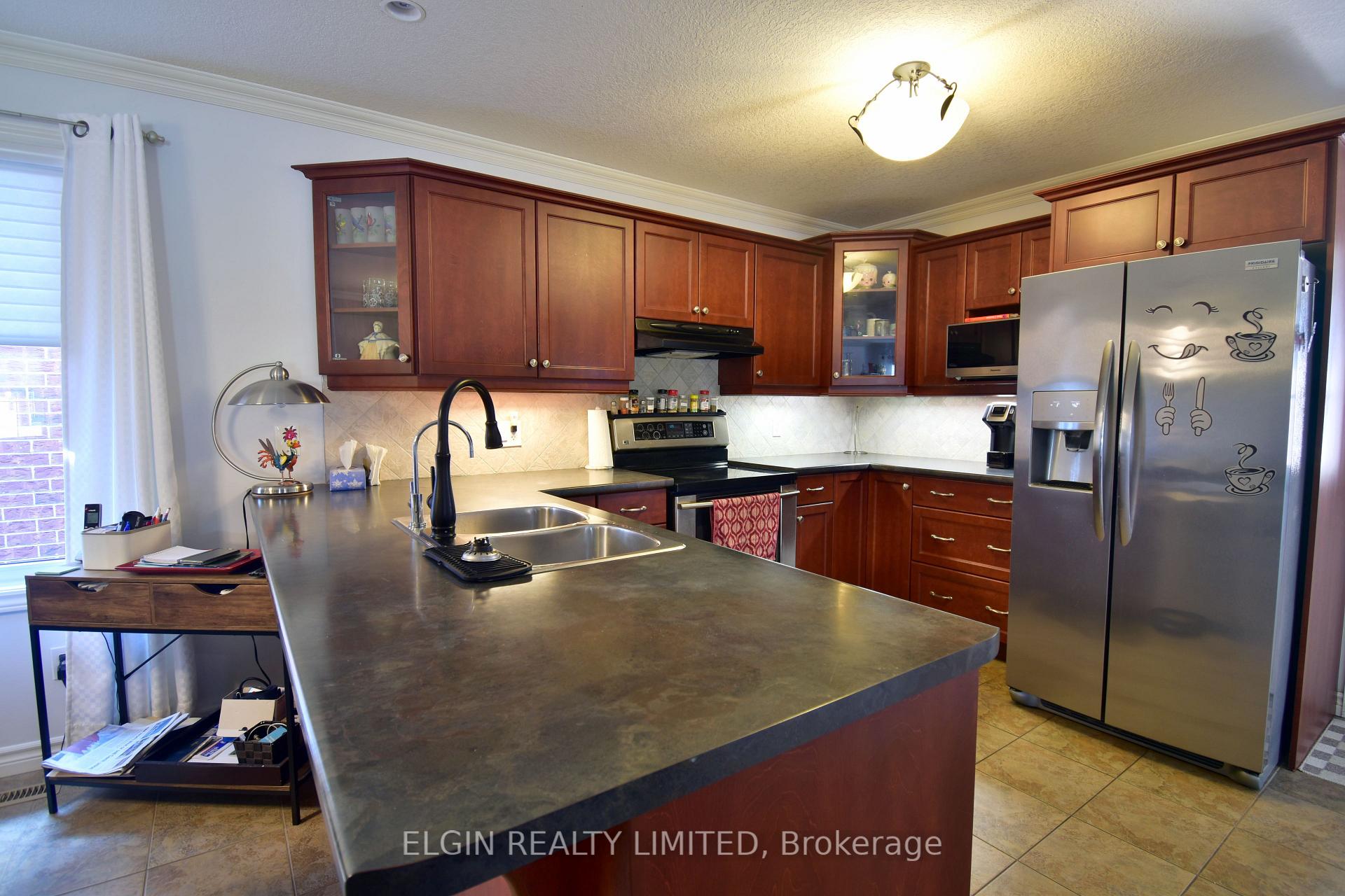 Photo 10 of 30 Peach Tree Boulevard, St. Thomas — HOMEH
