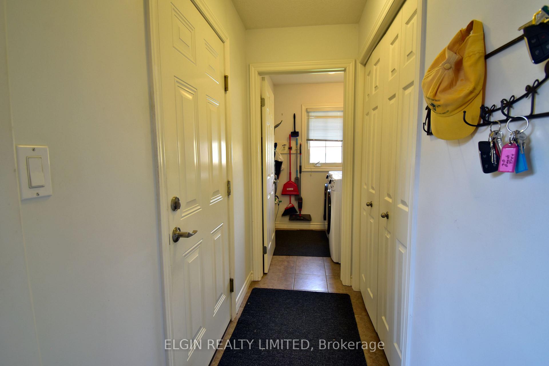 Photo 13 of 30 Peach Tree Boulevard, St. Thomas — HOMEH