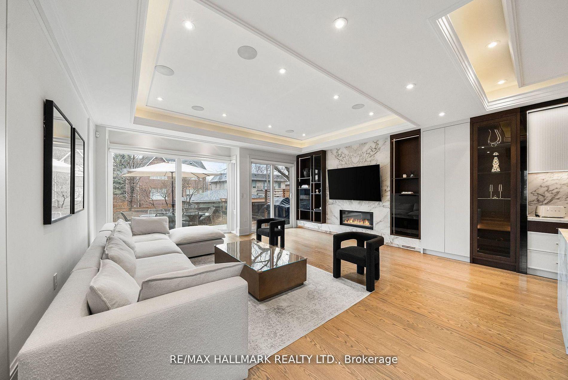 Photo 20 of 210 Horsham Avenue, North York, Willowdale West — HOMEH