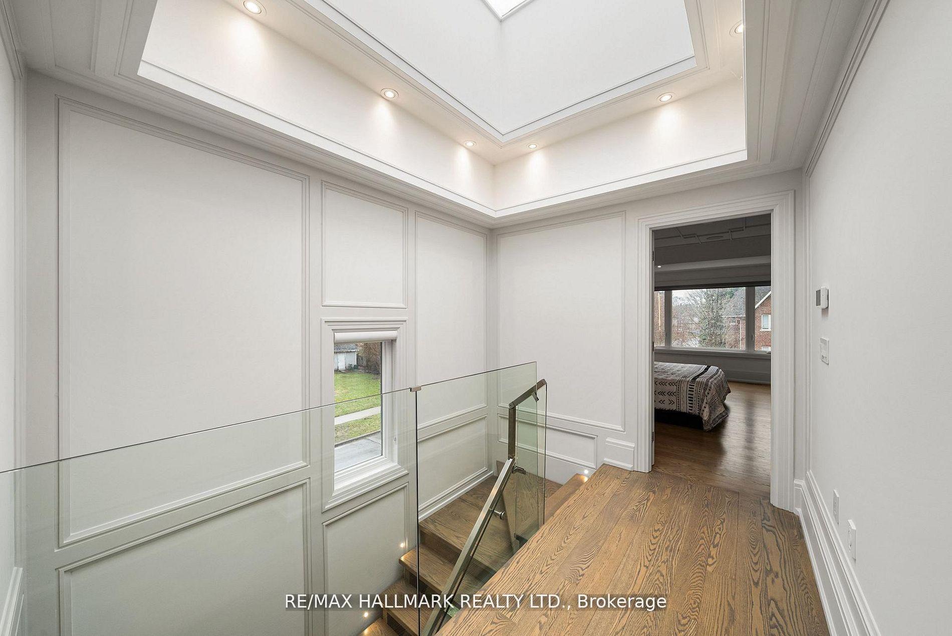 Photo 26 of 210 Horsham Avenue, North York, Willowdale West — HOMEH