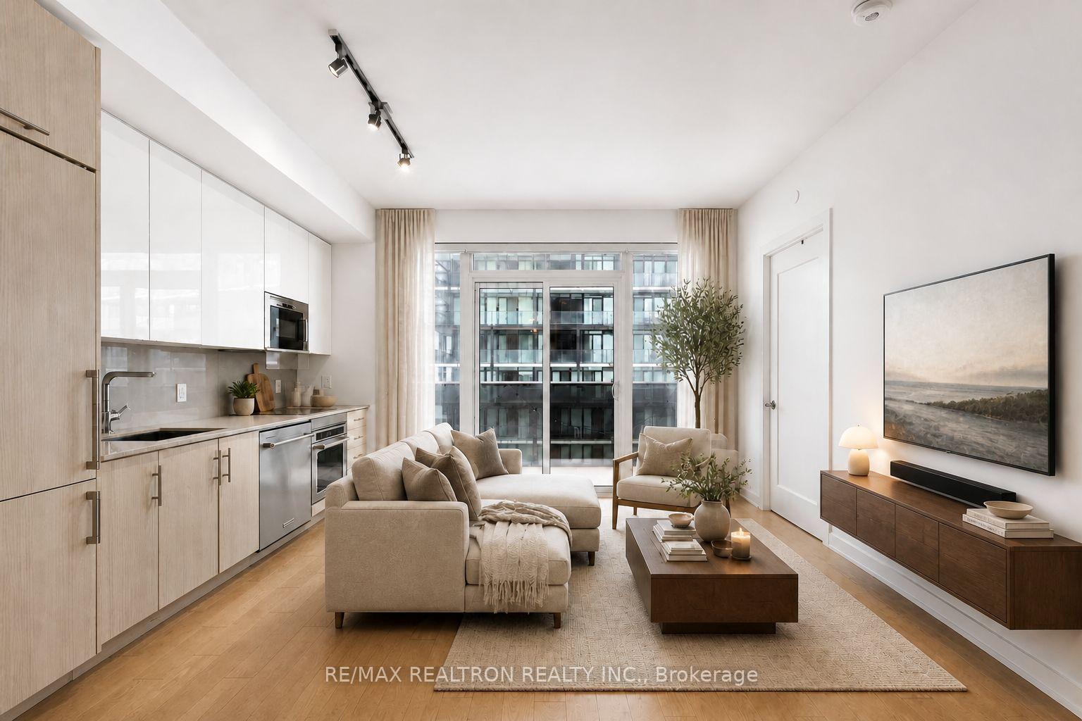 Photo of Unit 2203, 330 Richmond Street W