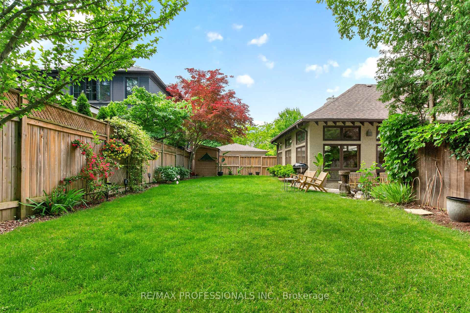 Photo 68 of 17 King Georges Road, Etobicoke, Kingsway South — HOMEH
