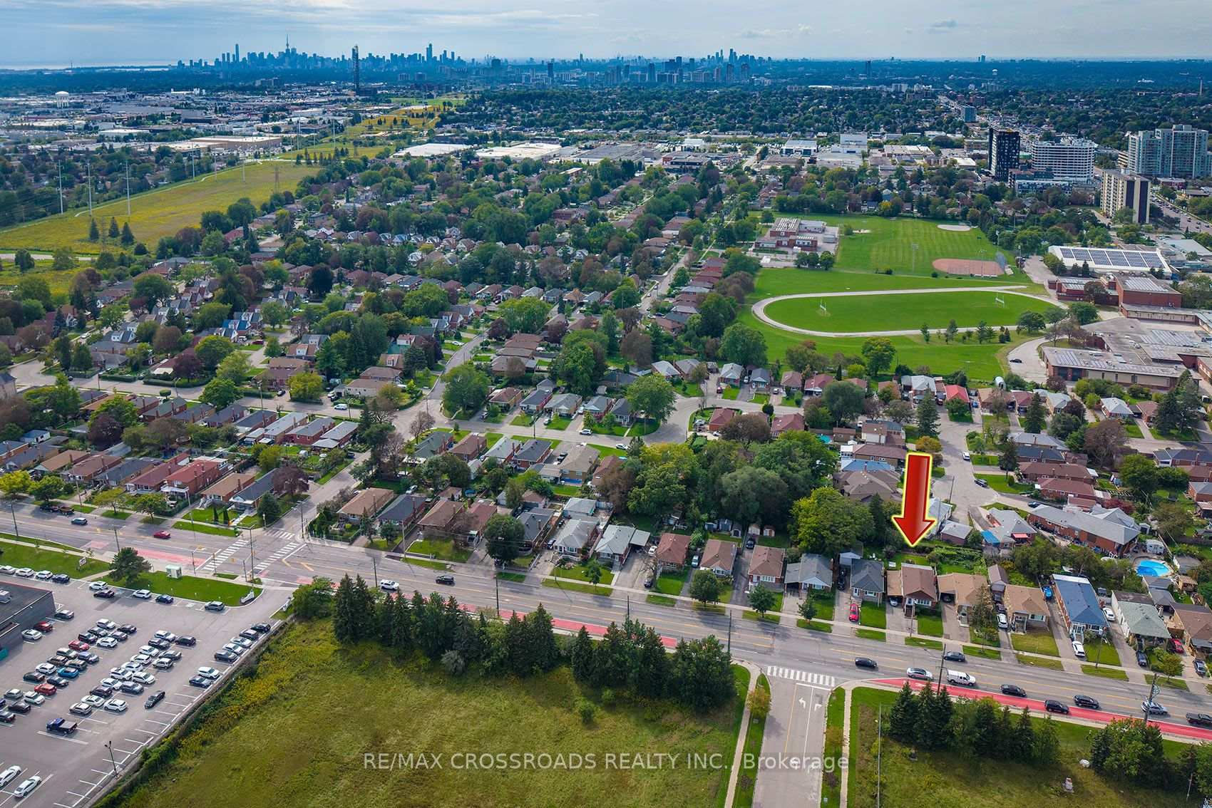 Photo 2 of 1028 Kennedy Road, Scarborough, Dorset Park — HOMEH