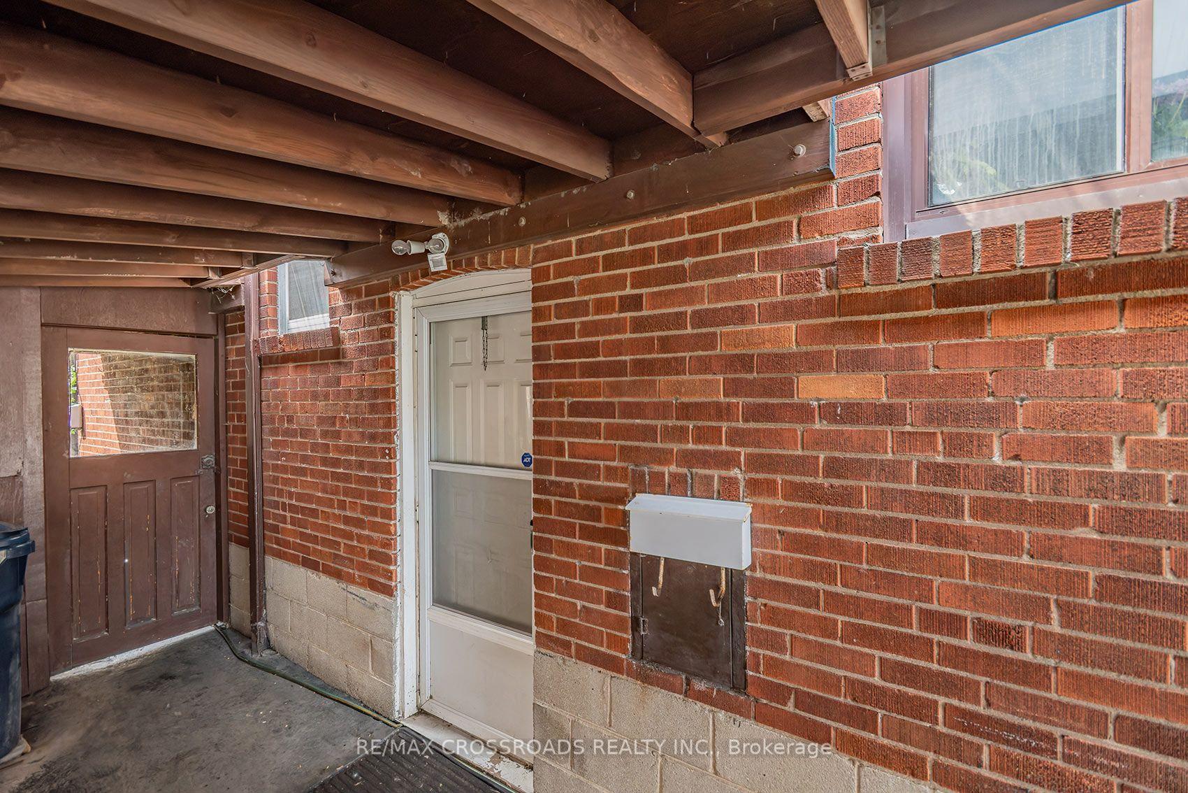 Photo 22 of 1028 Kennedy Road, Scarborough, Dorset Park — HOMEH