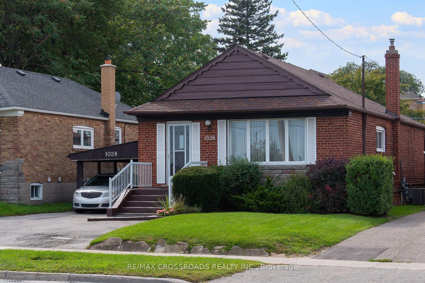 Photo 43 of 1028 Kennedy Road, Scarborough, Dorset Park — HOMEH