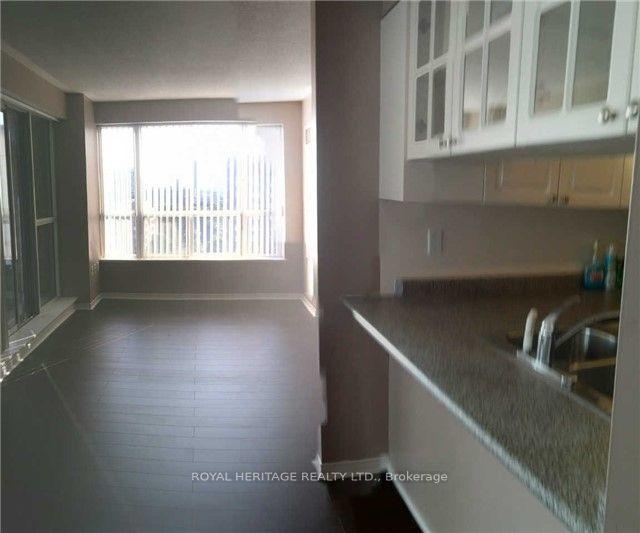 Photo 3 of Unit 1506, 887 Bay Street, Toronto, Bay Street Corridor — HOMEH