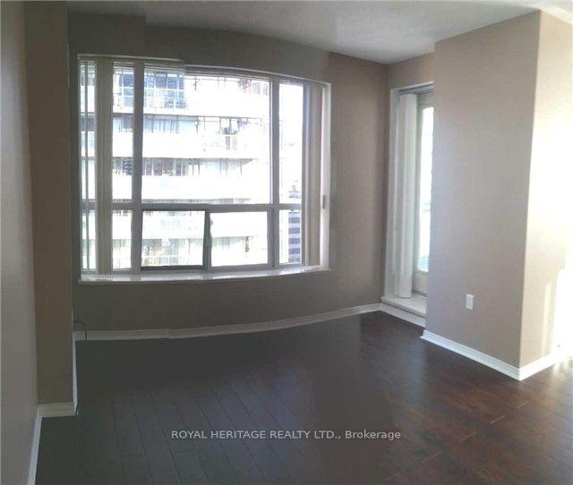 Photo 6 of Unit 1506, 887 Bay Street, Toronto, Bay Street Corridor — HOMEH