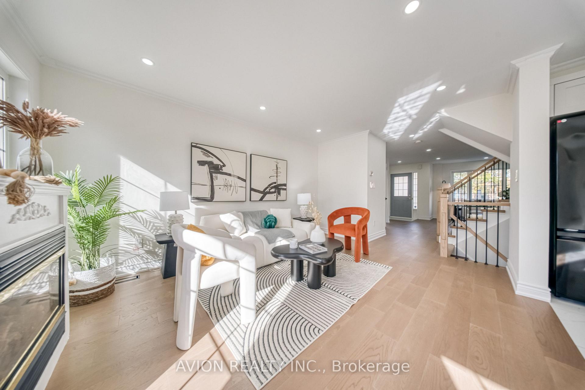 Photo 14 of 741 Bur Oak Avenue, Markham, Wismer — HOMEH