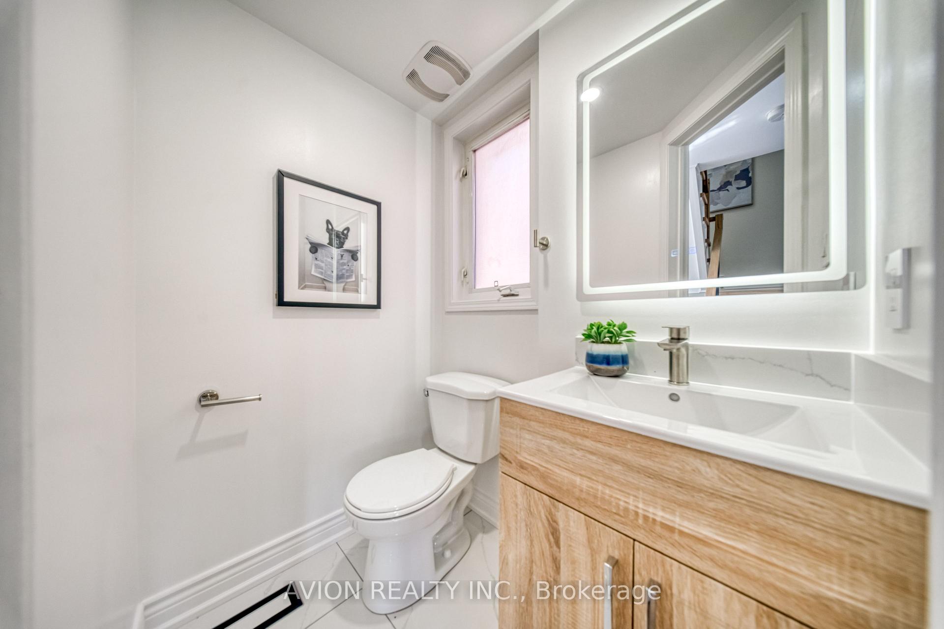 Photo 23 of 741 Bur Oak Avenue, Markham, Wismer — HOMEH
