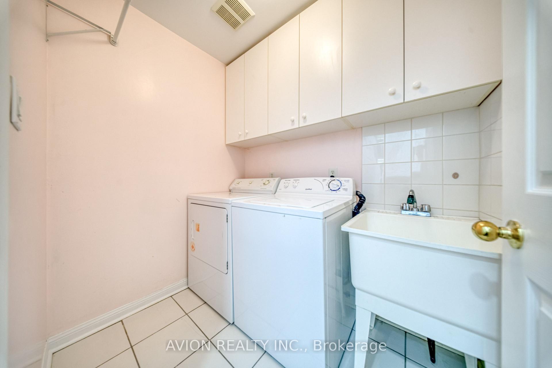 Photo 24 of 741 Bur Oak Avenue, Markham, Wismer — HOMEH