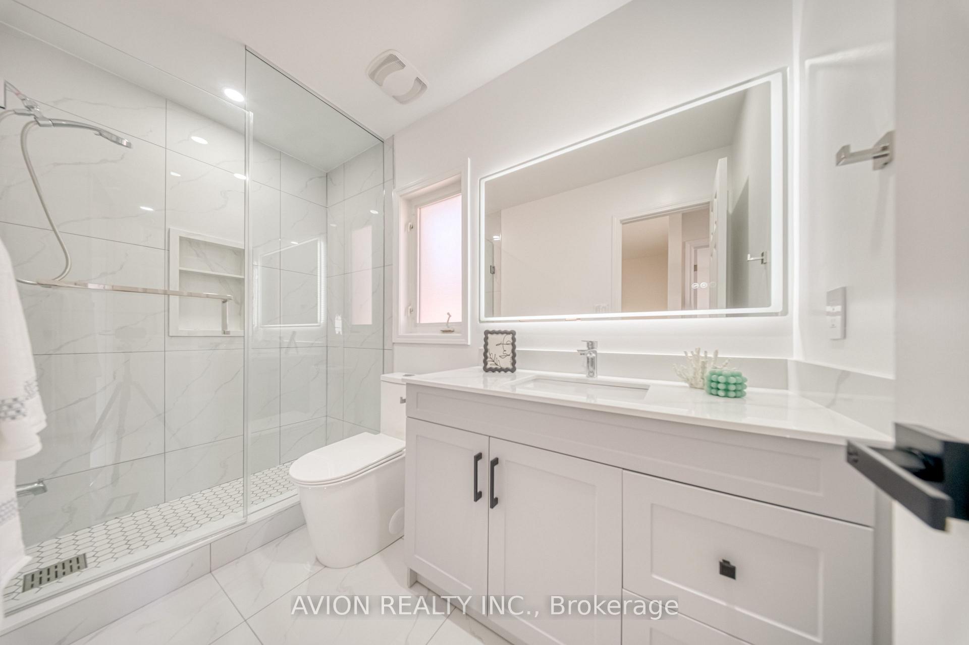 Photo 34 of 741 Bur Oak Avenue, Markham, Wismer — HOMEH