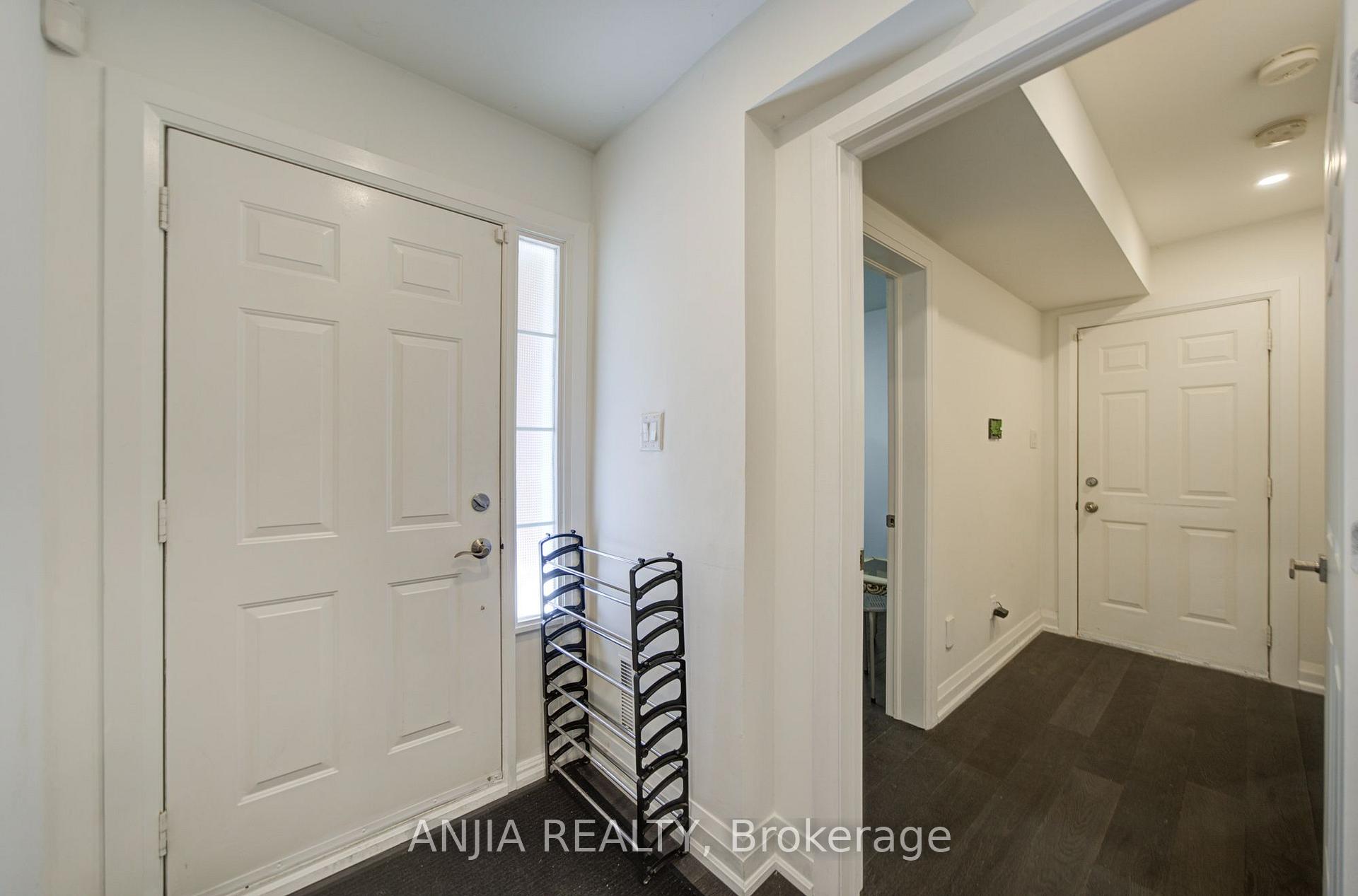 Photo 5 of 7 Hawtin Lane, Aurora, Aurora Grove — HOMEH