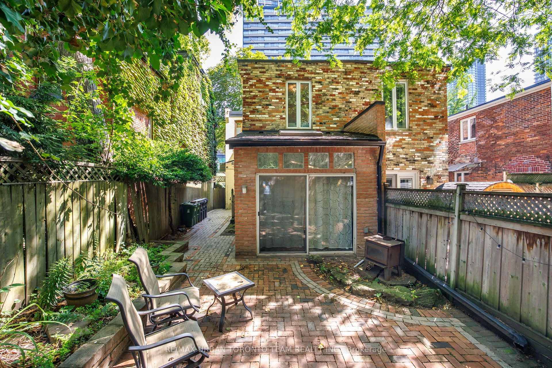 Photo 35 of 18 Draper Street, Toronto, Waterfront Communities — HOMEH