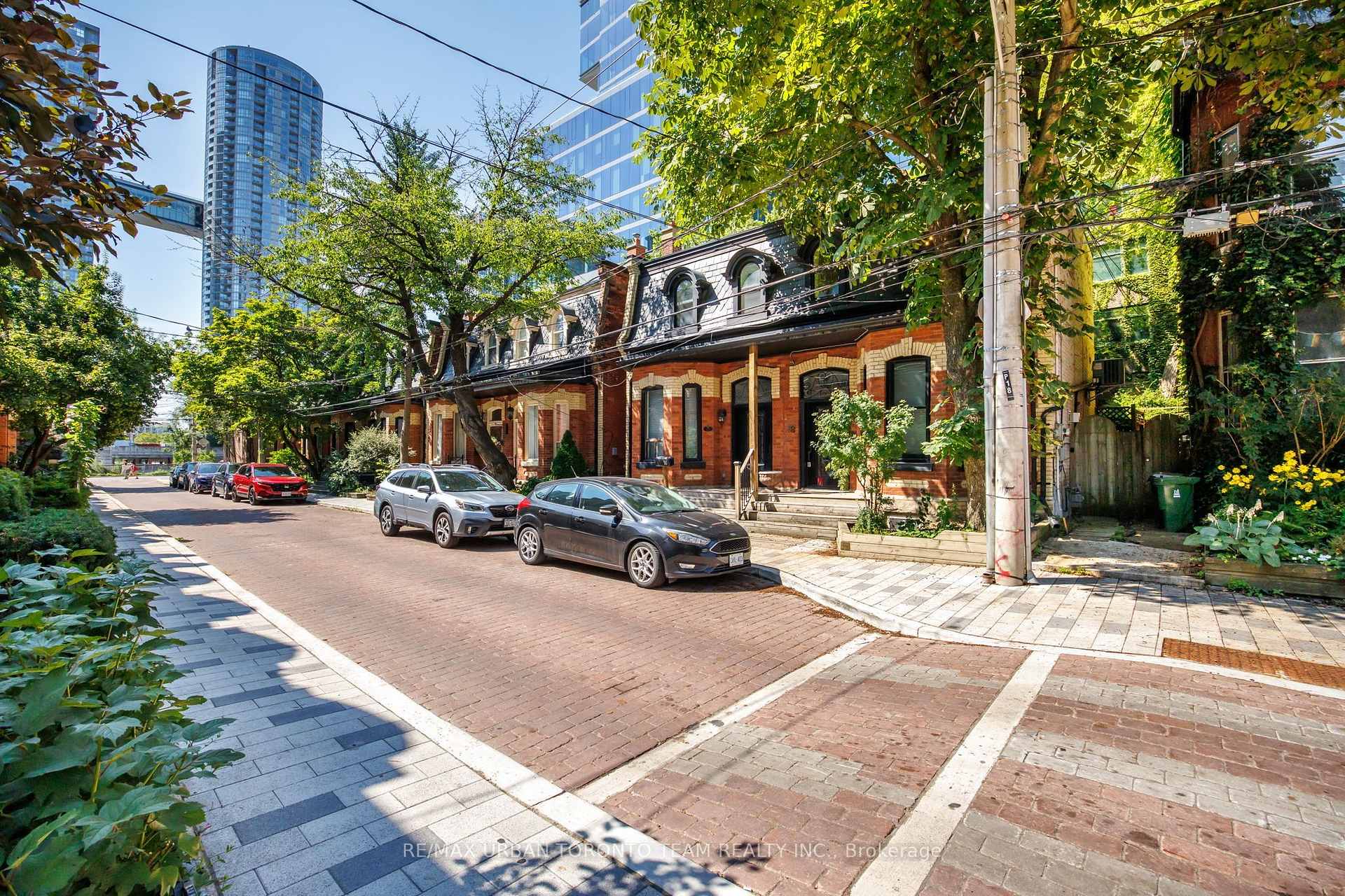 Photo 38 of 18 Draper Street, Toronto, Waterfront Communities — HOMEH