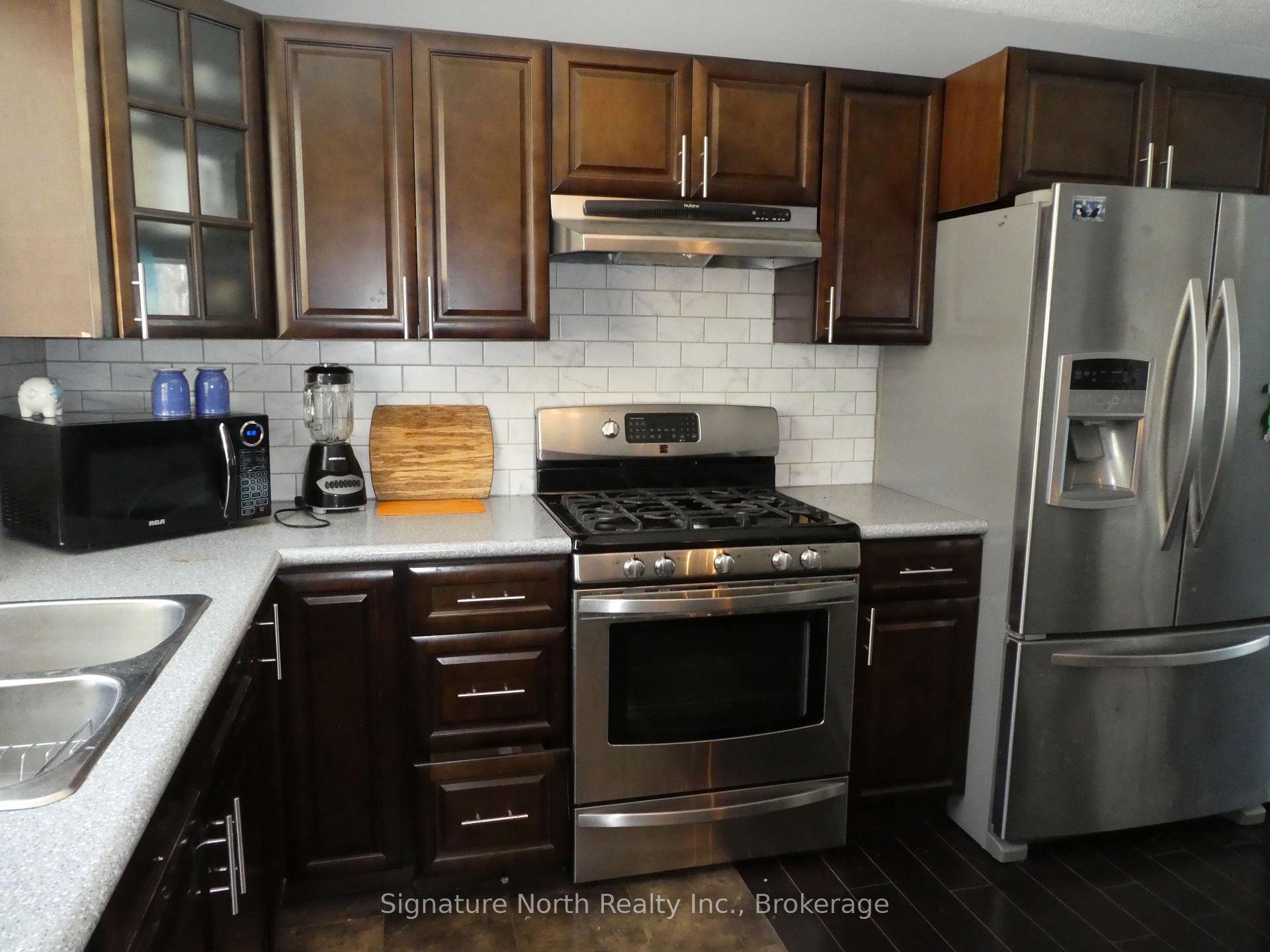 Photo 6 of 423 Birch Crescent, Greenstone, Nakina — HOMEH