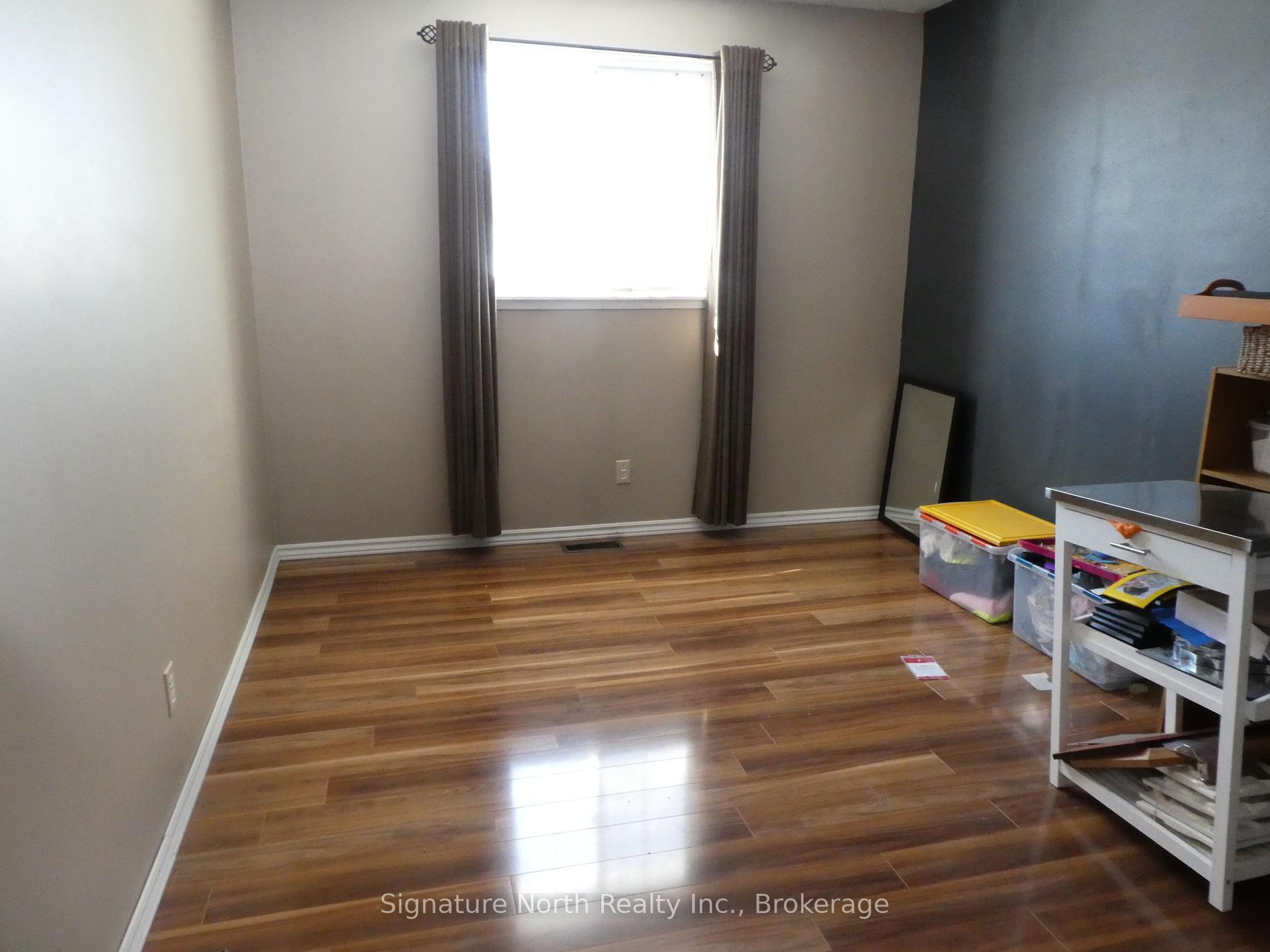 Photo 16 of 423 Birch Crescent, Greenstone, Nakina — HOMEH