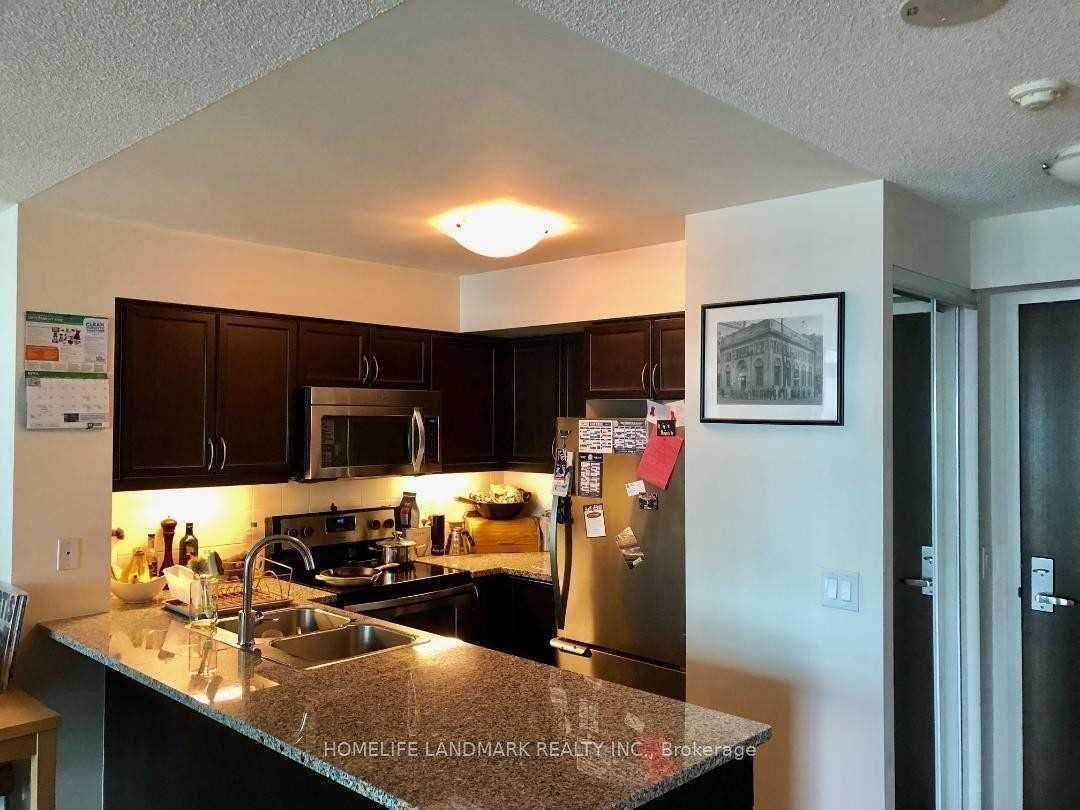 Photo 7 of Unit 2903, 19 Grand Trunk Crescent, Toronto, Waterfront Communities — HOMEH
