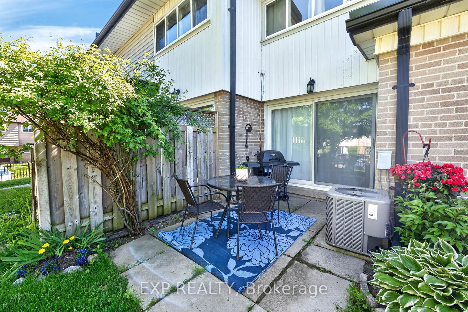 Photo 4 of Unit 36, 925 Bayly Street, Pickering, West Shore — HOMEH