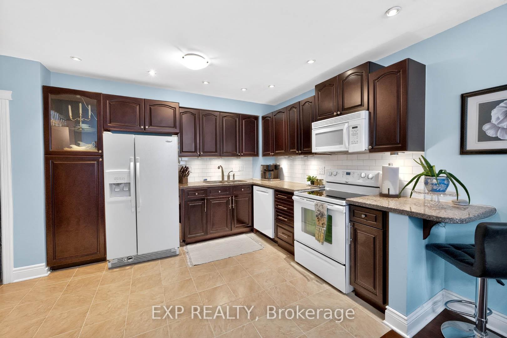 Photo 17 of Unit 36, 925 Bayly Street, Pickering, West Shore — HOMEH
