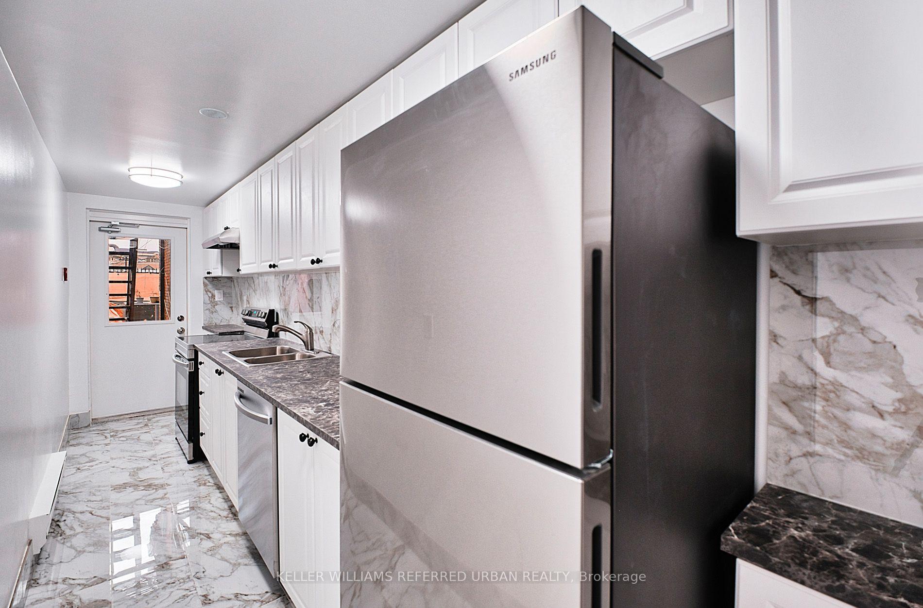Photo 6 of Unit 1, 523 Bloor Street W, Toronto, University — HOMEH
