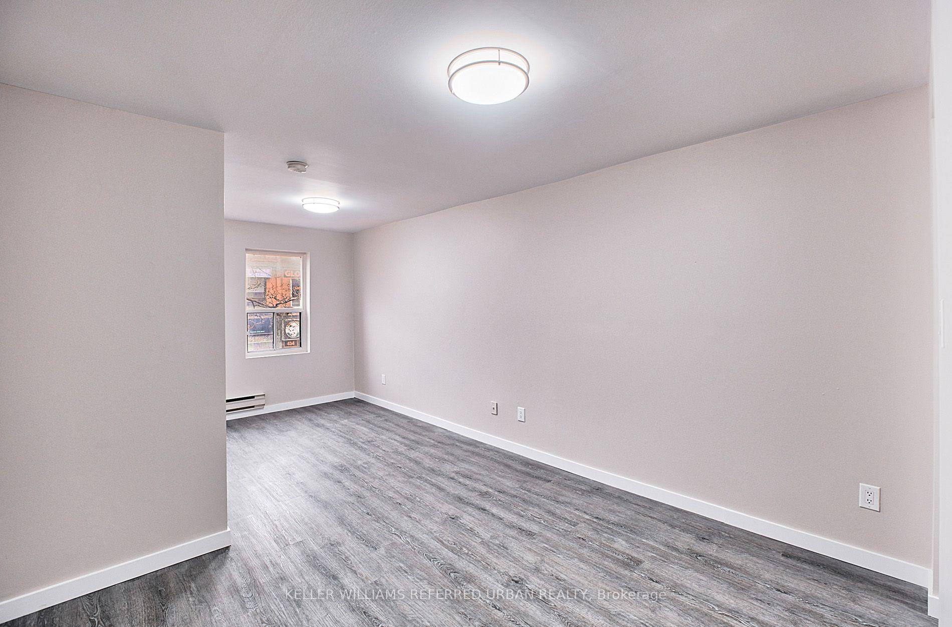 Photo 10 of Unit 1, 523 Bloor Street W, Toronto, University — HOMEH