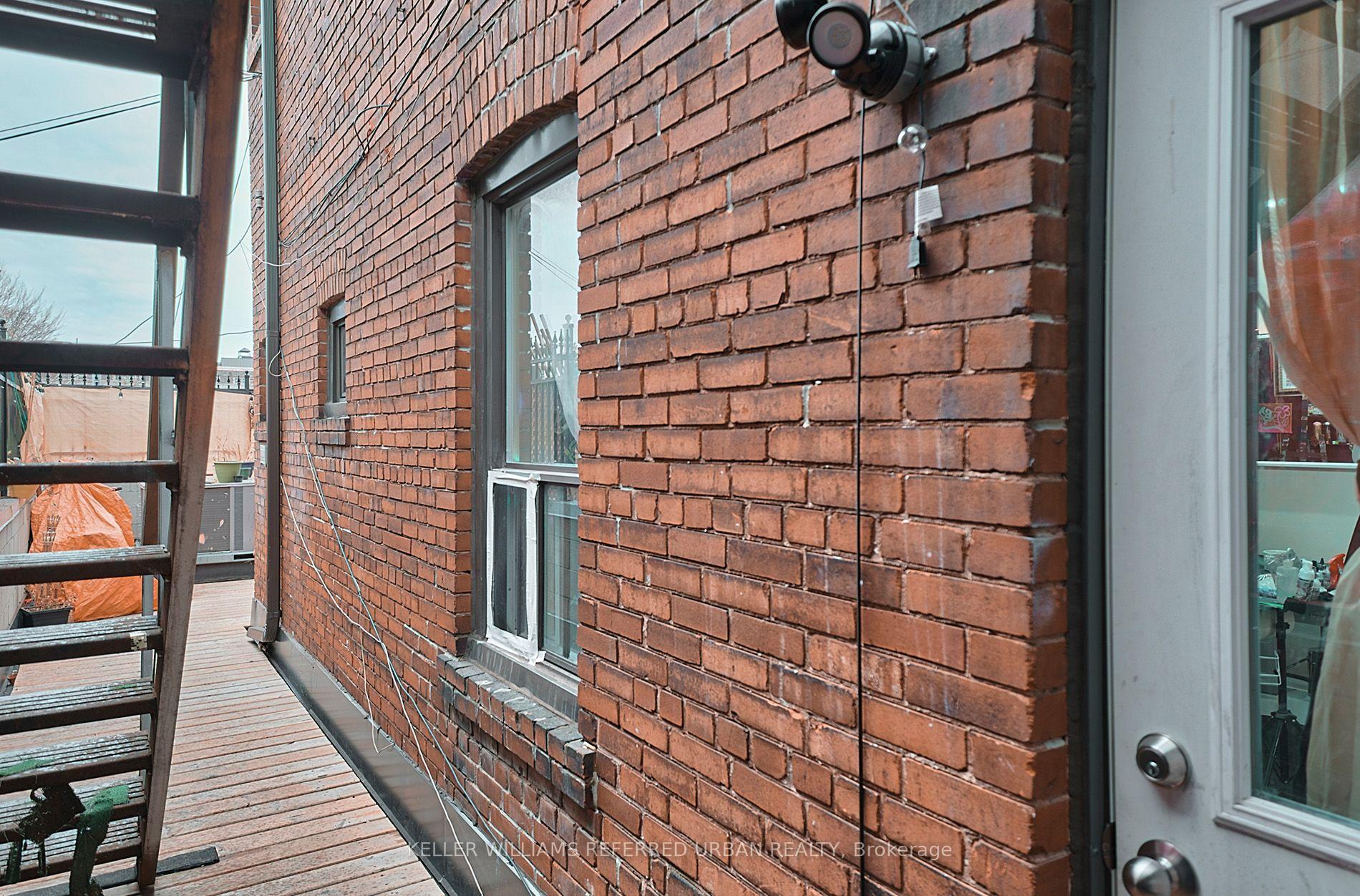 Photo 19 of Unit 1, 523 Bloor Street W, Toronto, University — HOMEH