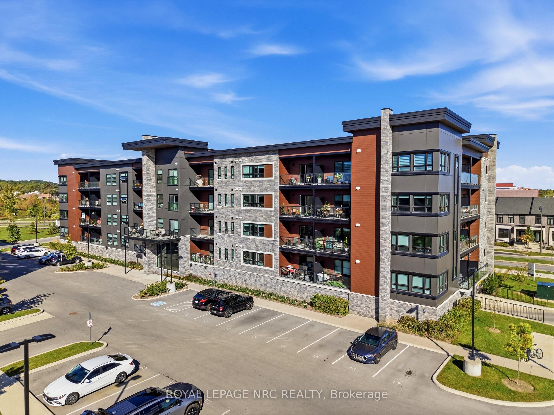 Photo 2 of Unit 9, 120 Summersides Boulevard, Pelham, Fonthill — HOMEH